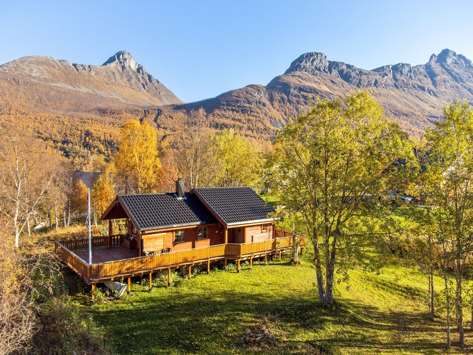 Med hytte her har du et glimrende utgangspunkt for et aktivt liv Galleribilde