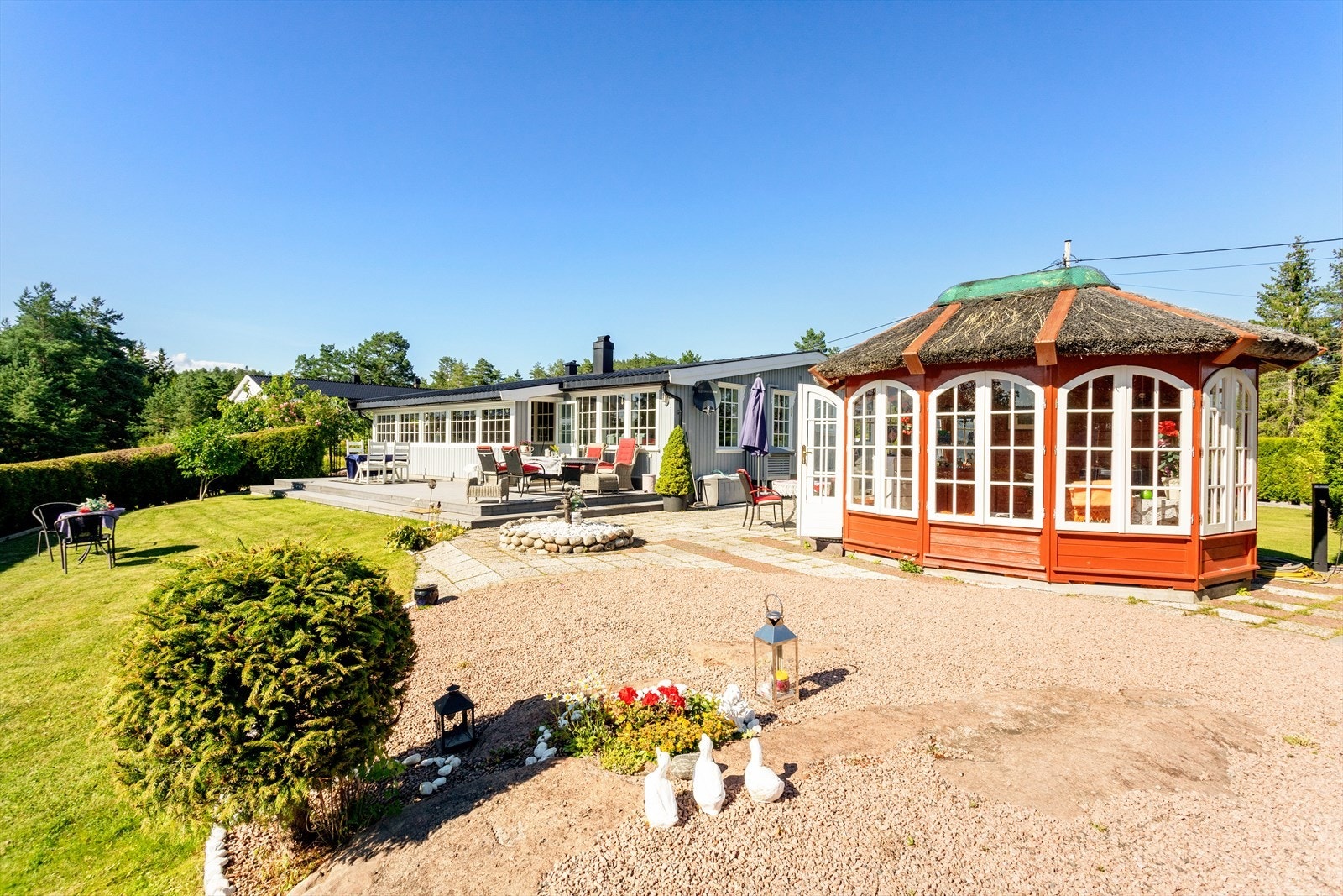 Attraktiv beliggenhet med nærhet til fjord og natur Galleribilde