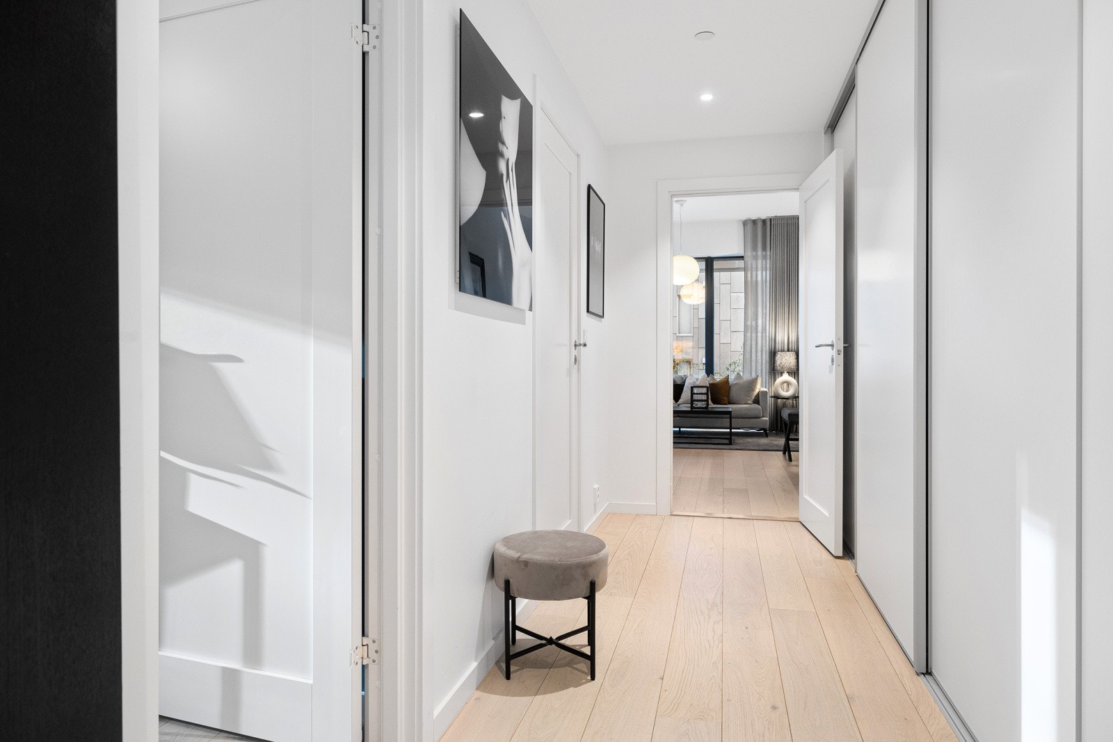 Mellomgang med særdeles god oppbevaring. Galleribilde