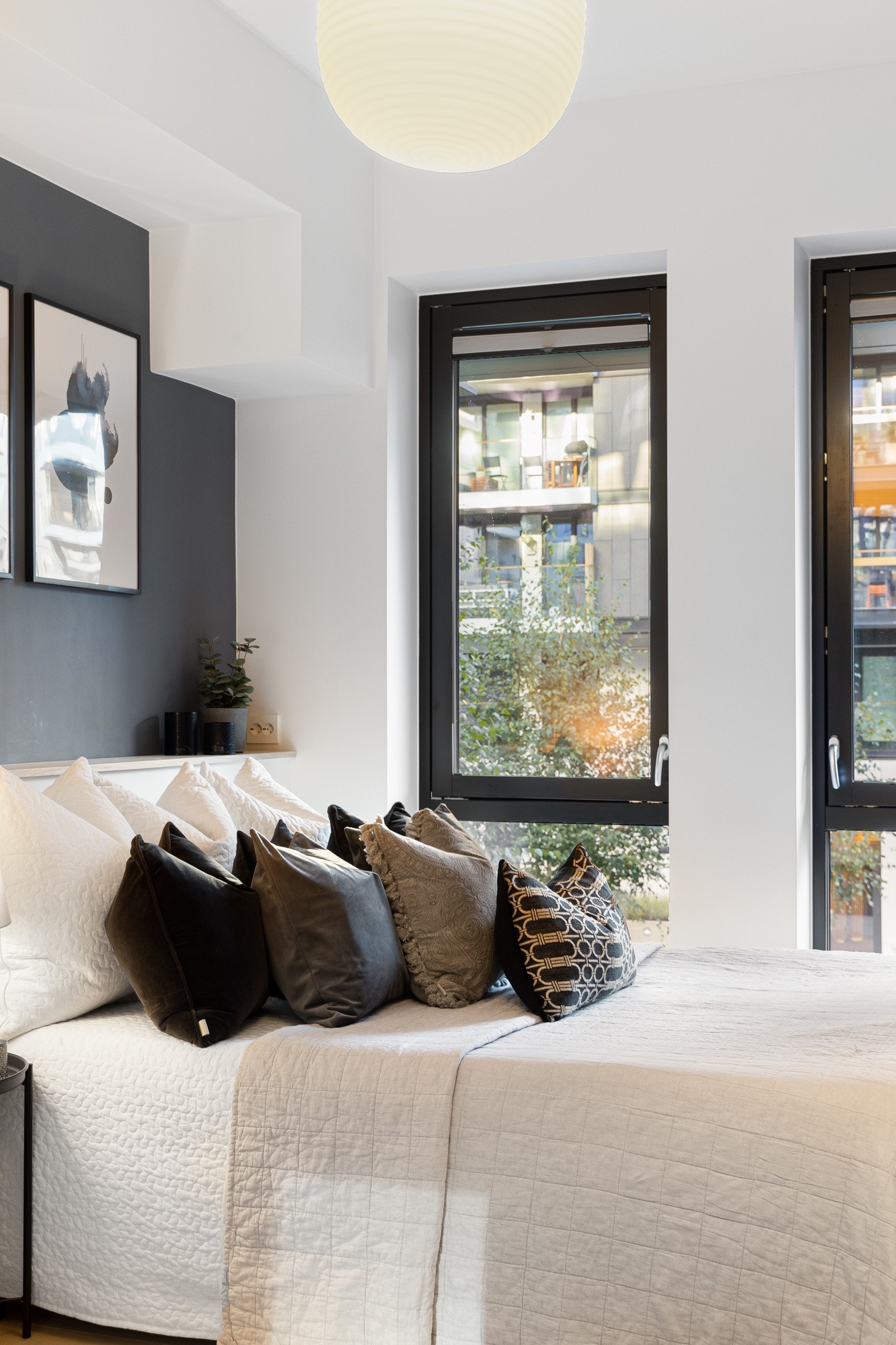 Hovedoverommet har også solskjerming. Galleribilde