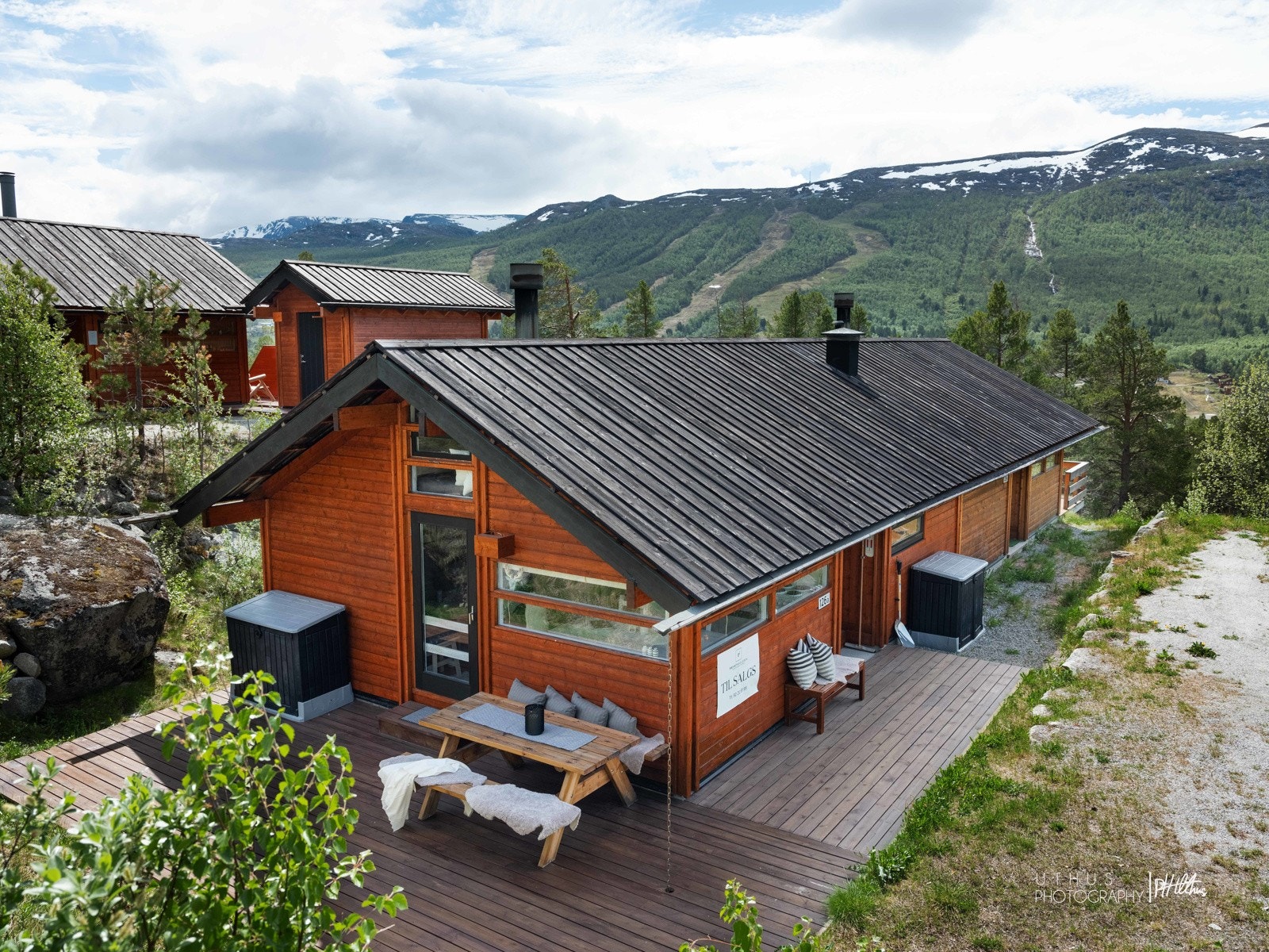 Lokal megler Ådne Holestøl Hognerud har gleden av å presentere denner lekre hytta i Sudndalen! Galleribilde
