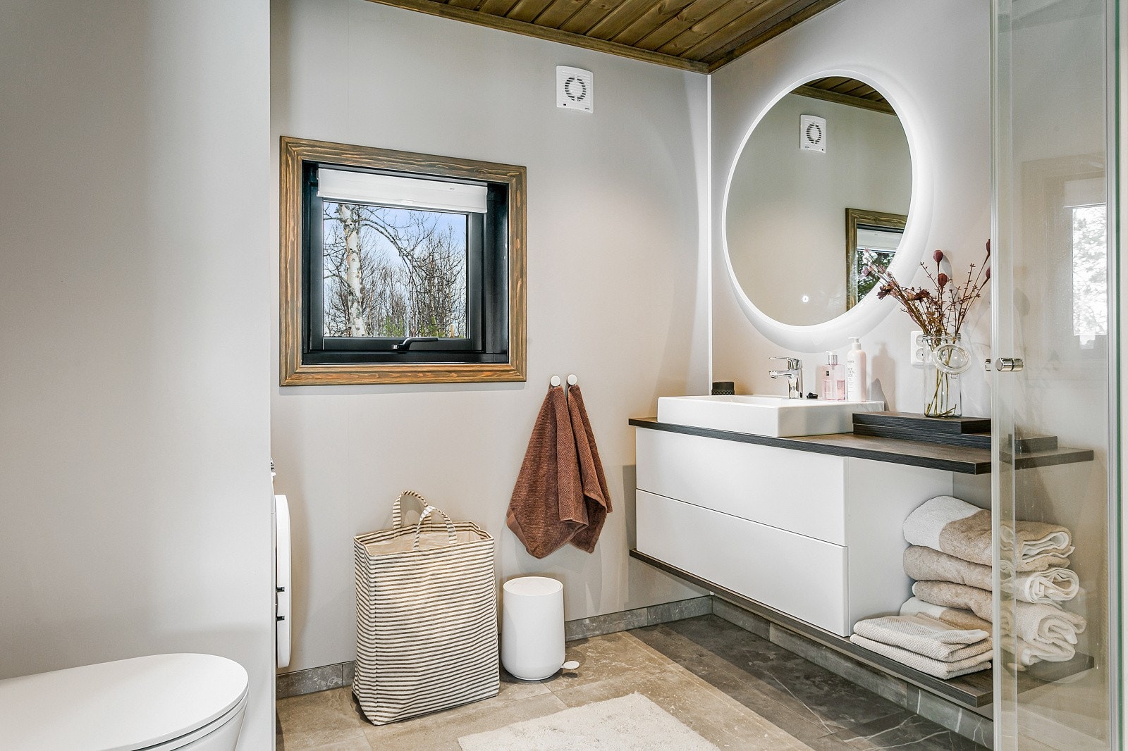 Eksempelfoto interiør av oppført Seterstugg Mini Galleribilde