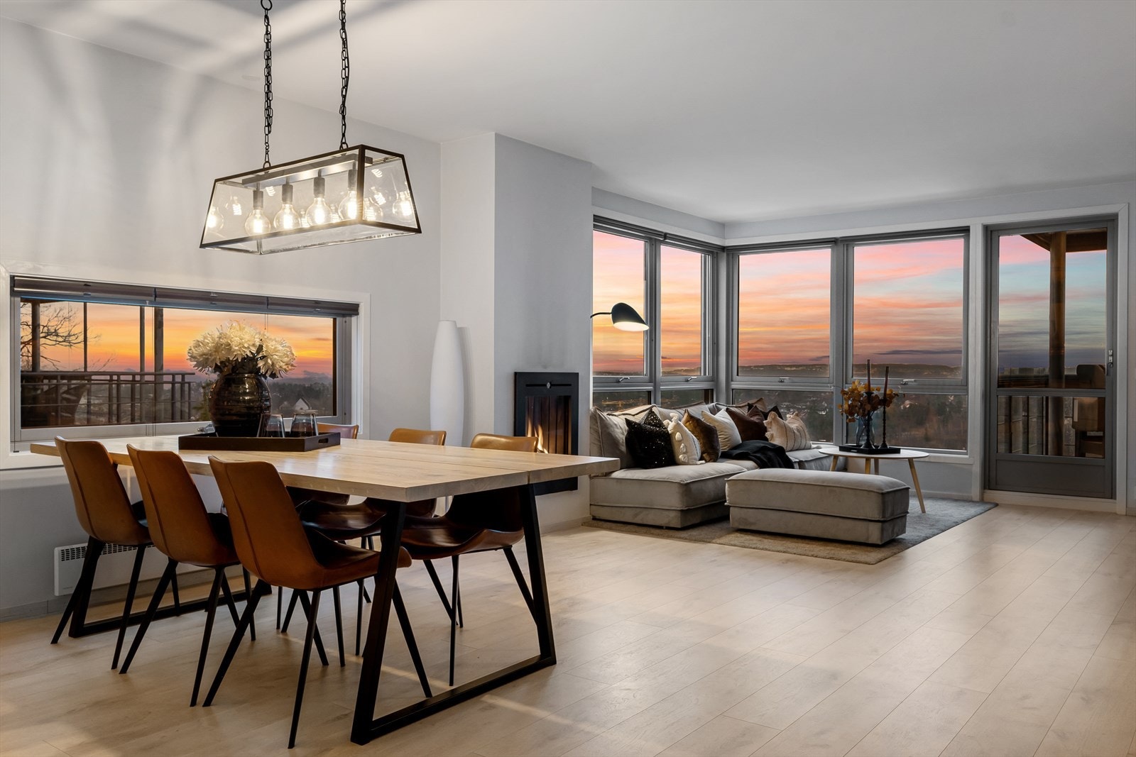 Velkommen til Åstadryggen 15 - Presentert av Nordvik Bærum Galleribilde