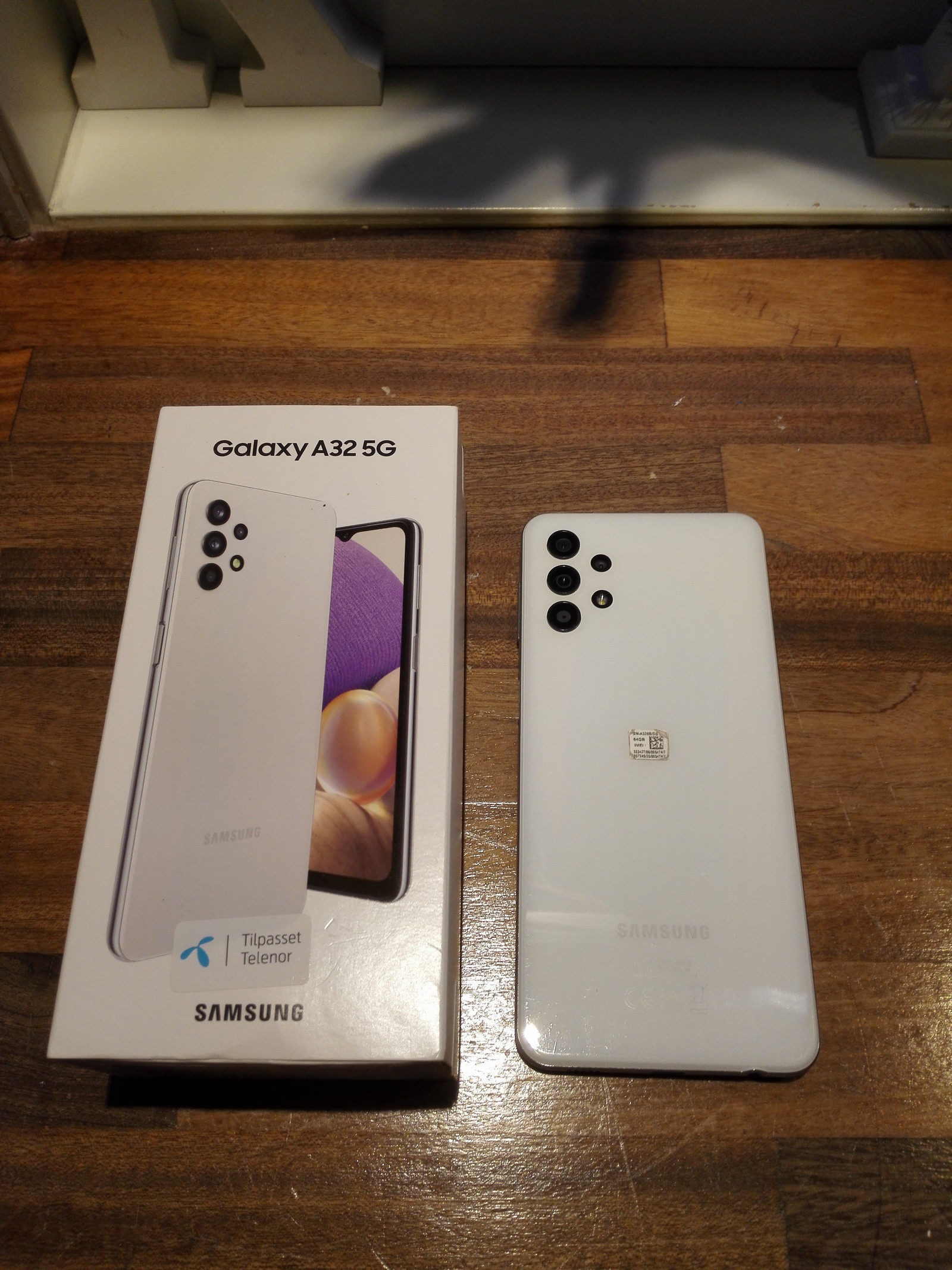 Samsung Galaxy A35 5G Hvit | FINN.no