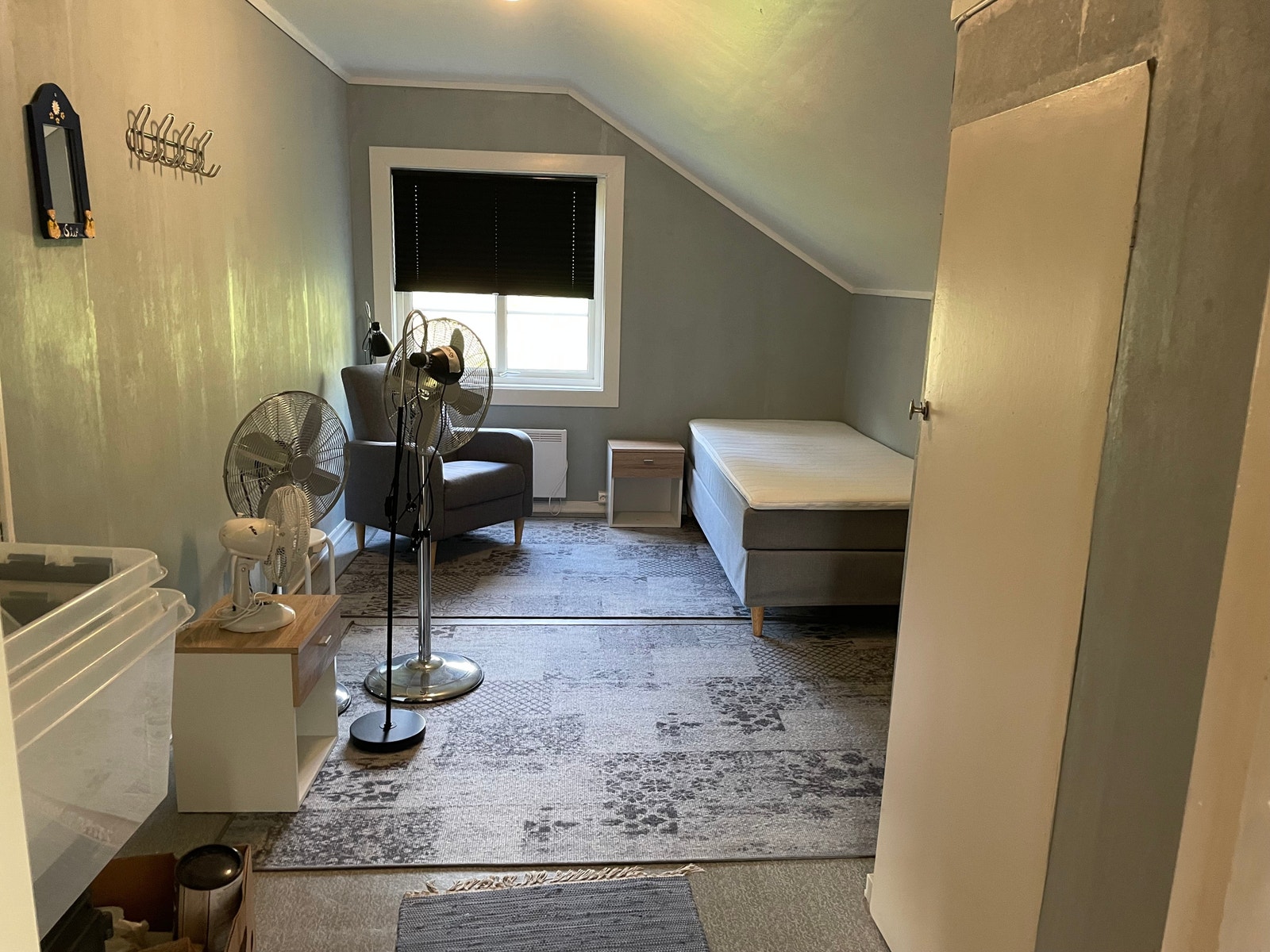 Sov. 2, 2. etg. Galleribilde