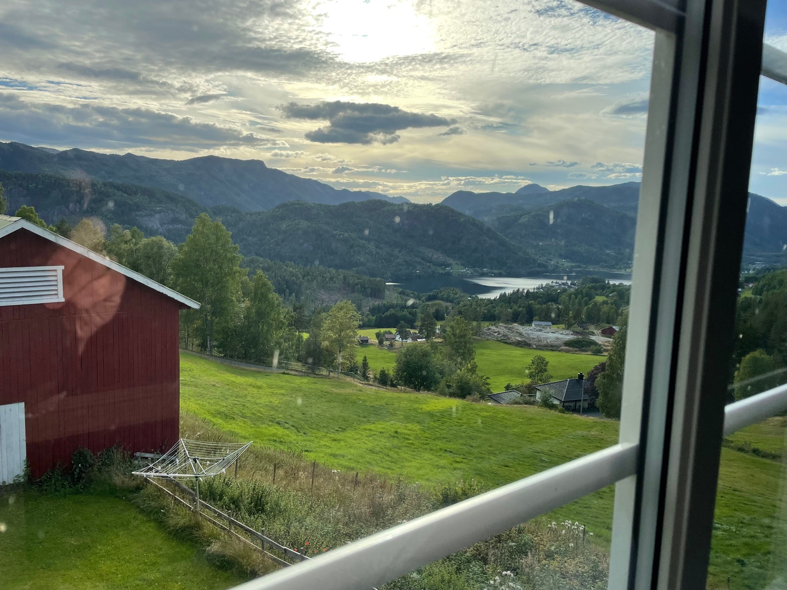 Flott utsikt over Kviteseid Galleribilde