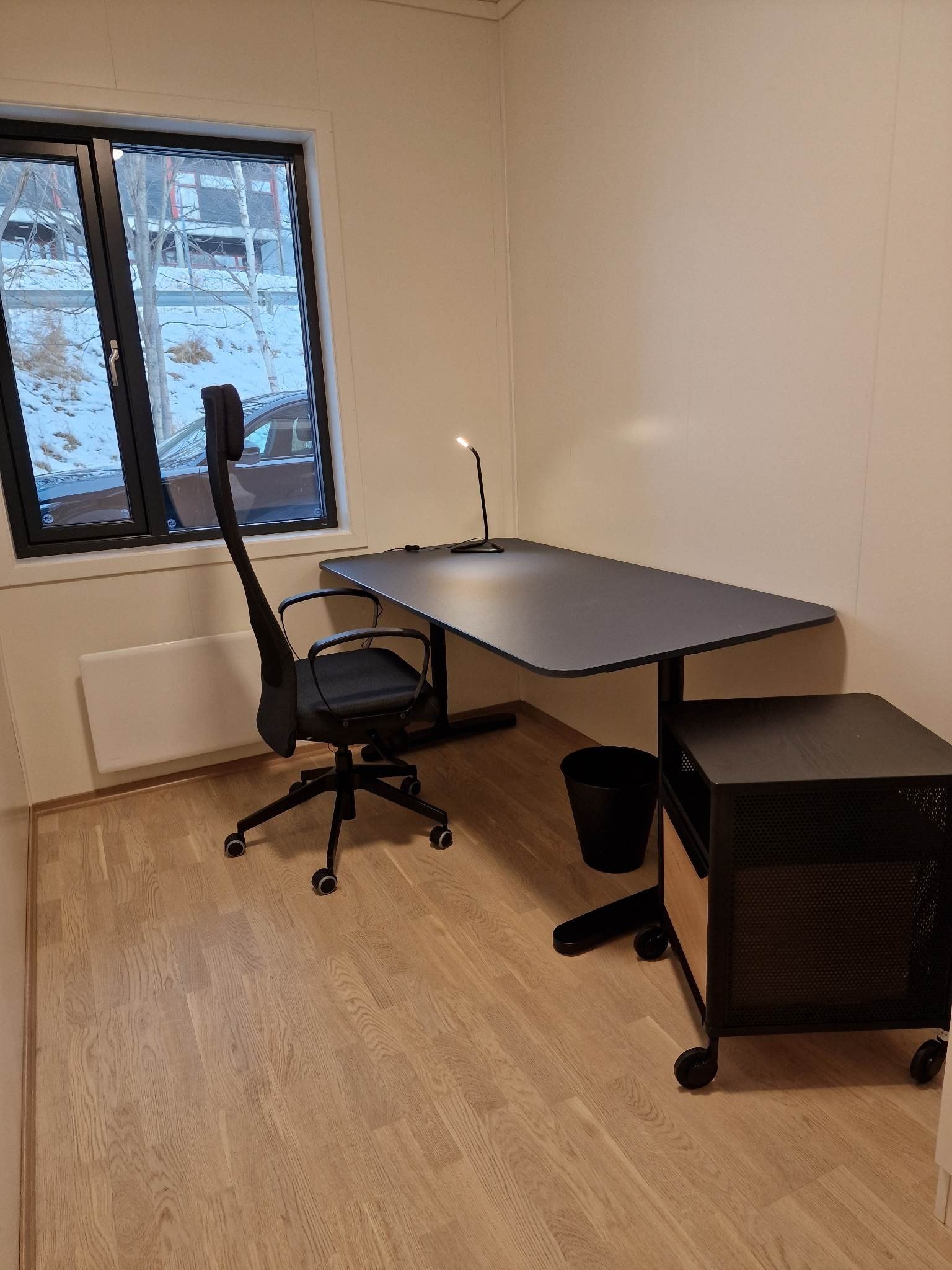 Soverom 2 eller hjemmkontor for den som ikke trenger mange rom Galleribilde