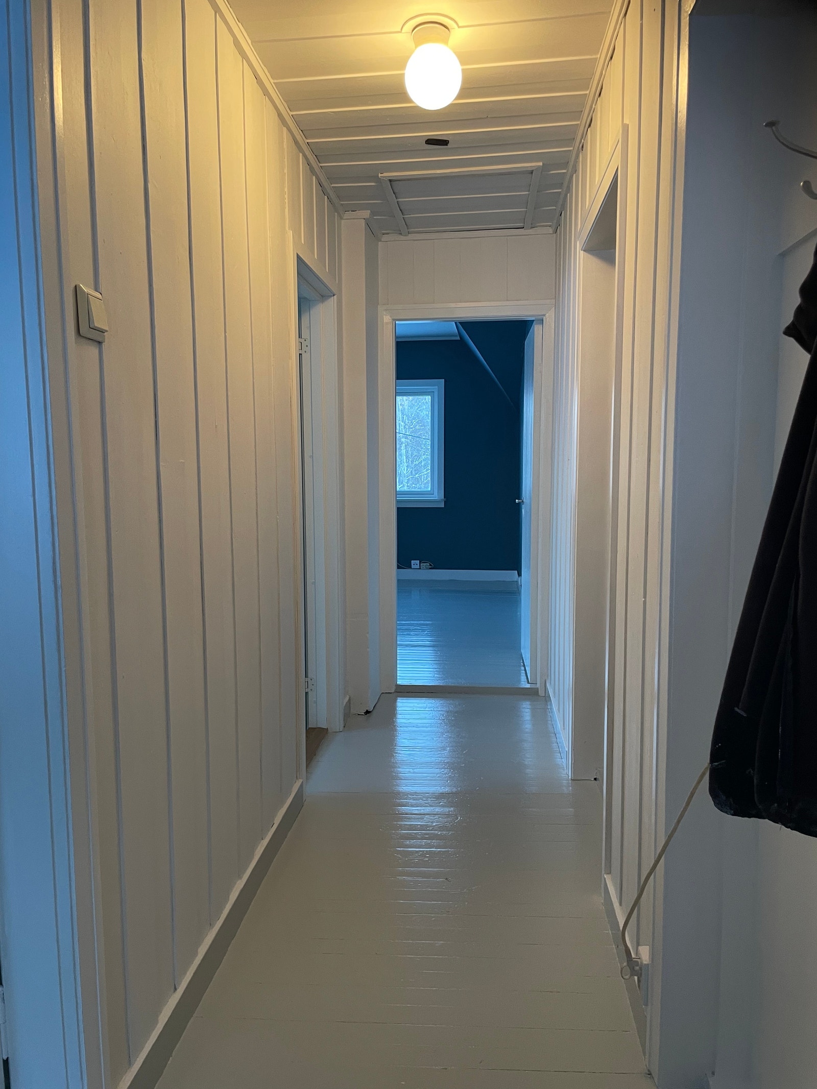 Korridor fra trapp i 2 etg Galleribilde