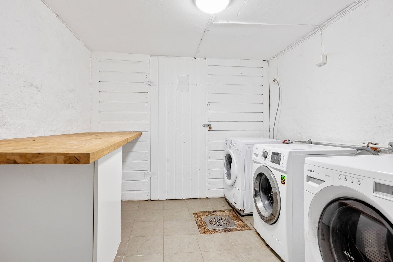 Fellesvaskeri er inkludert Galleribilde