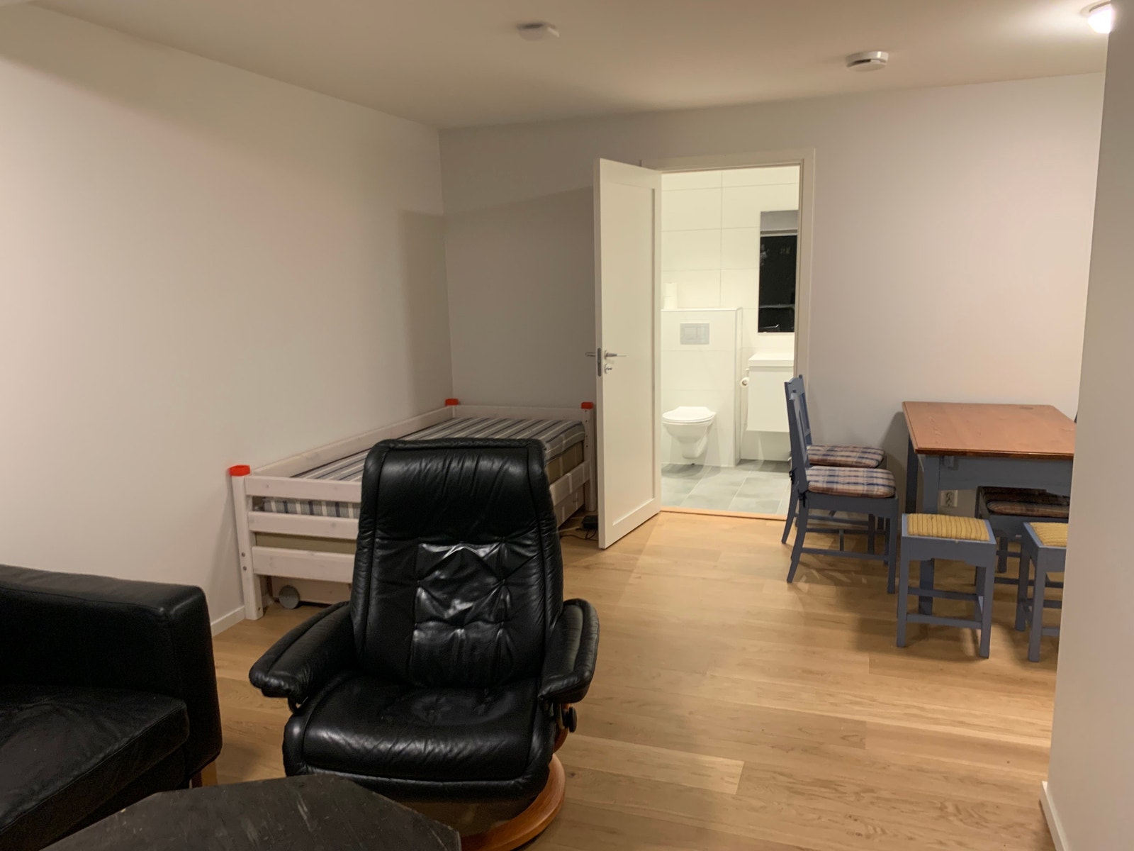 Stue mot bad Galleribilde