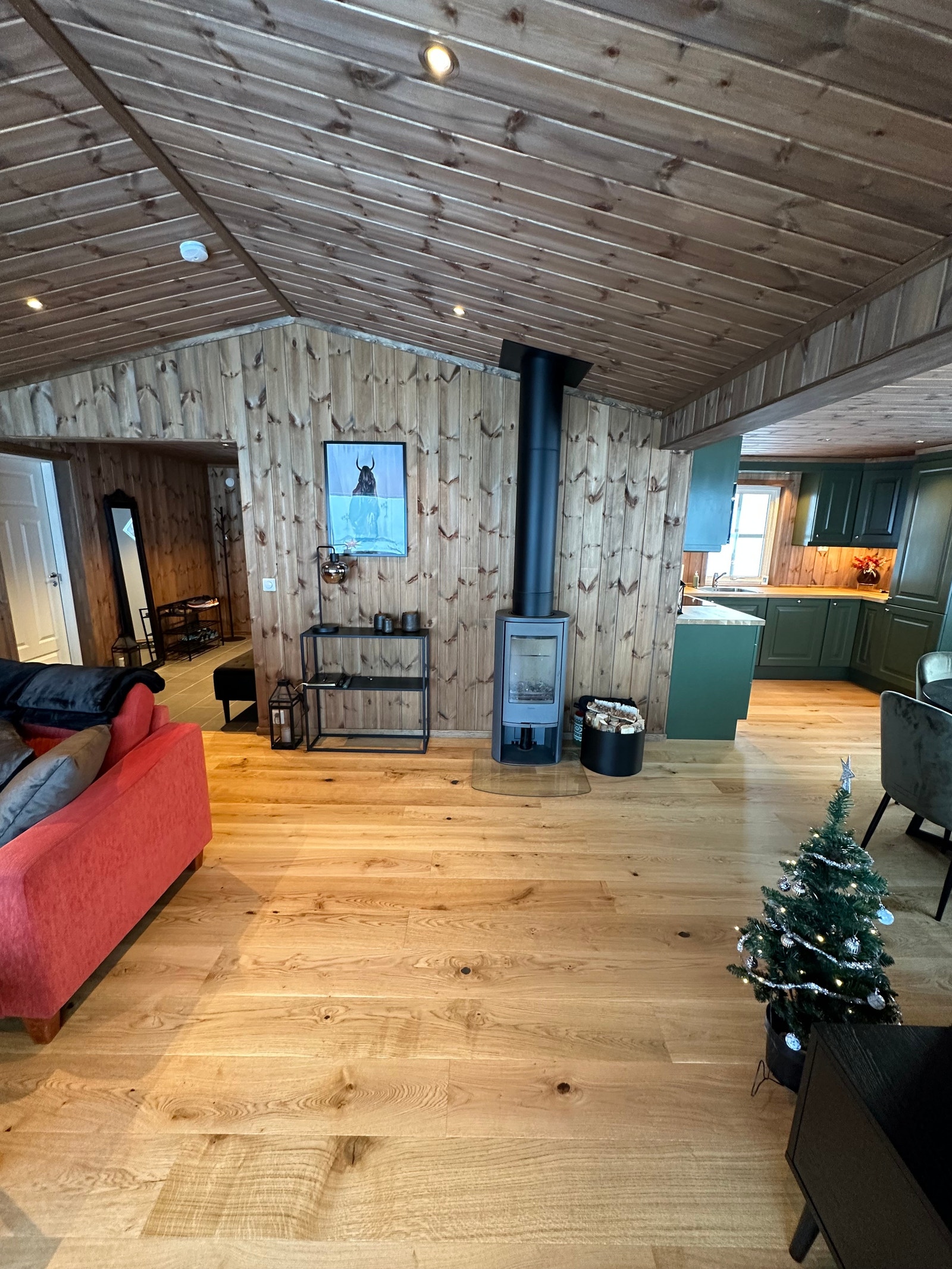 ovn med stålpipe ferdig montert er inkludert Galleribilde