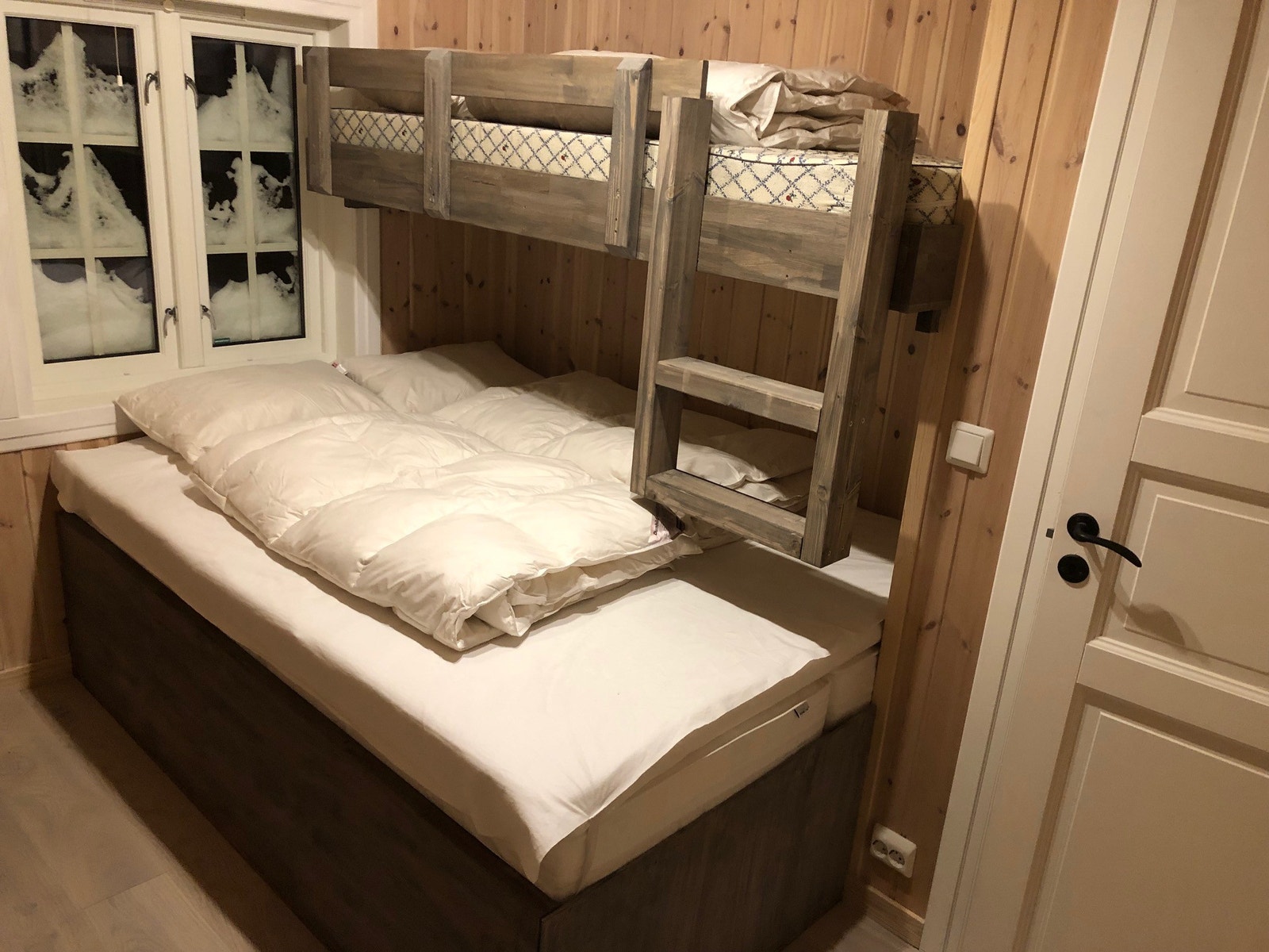 Soverom 3 i 1.etg. Galleribilde