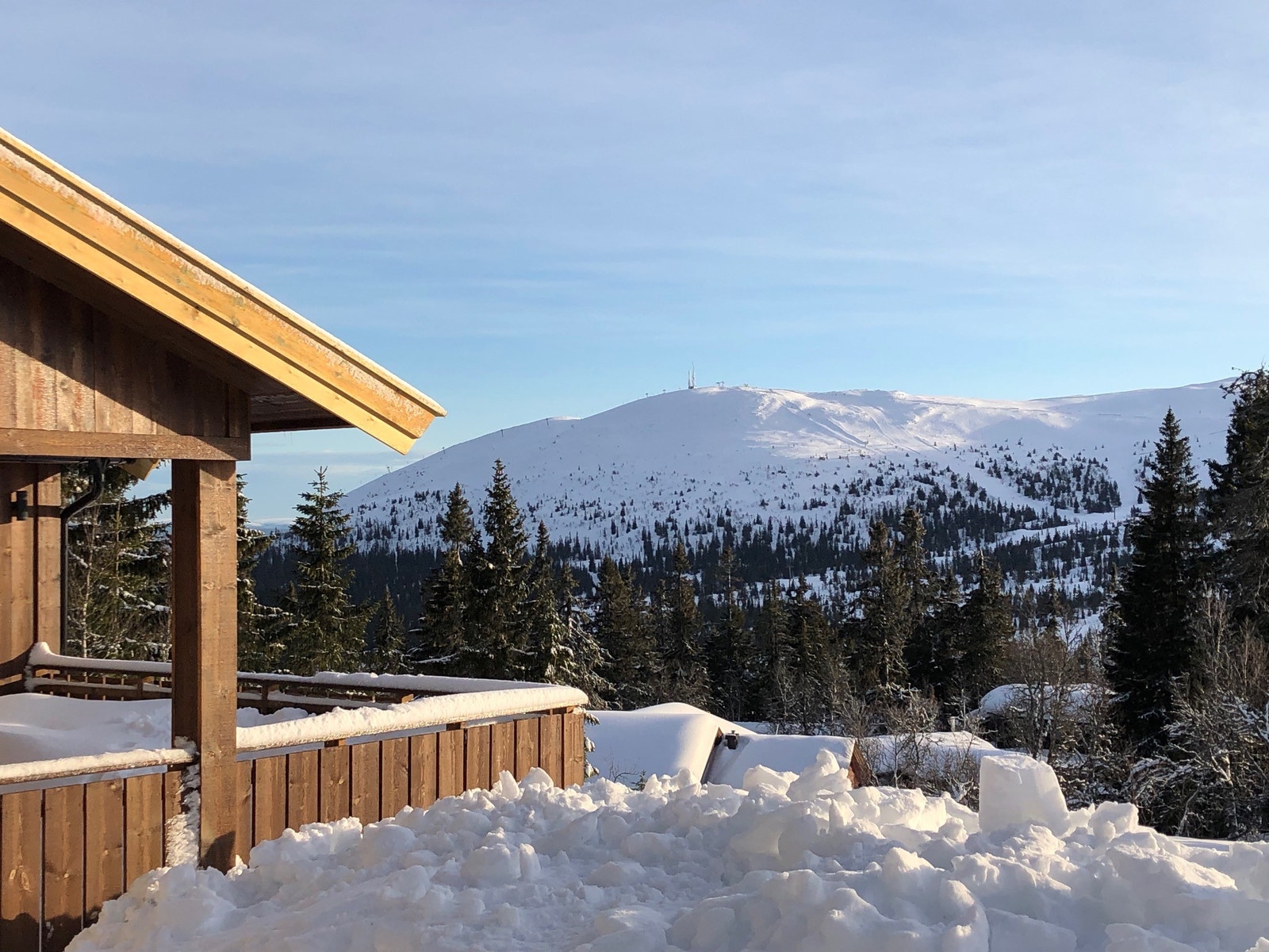Utsikt fra hytten. Ski inn herfra. Galleribilde