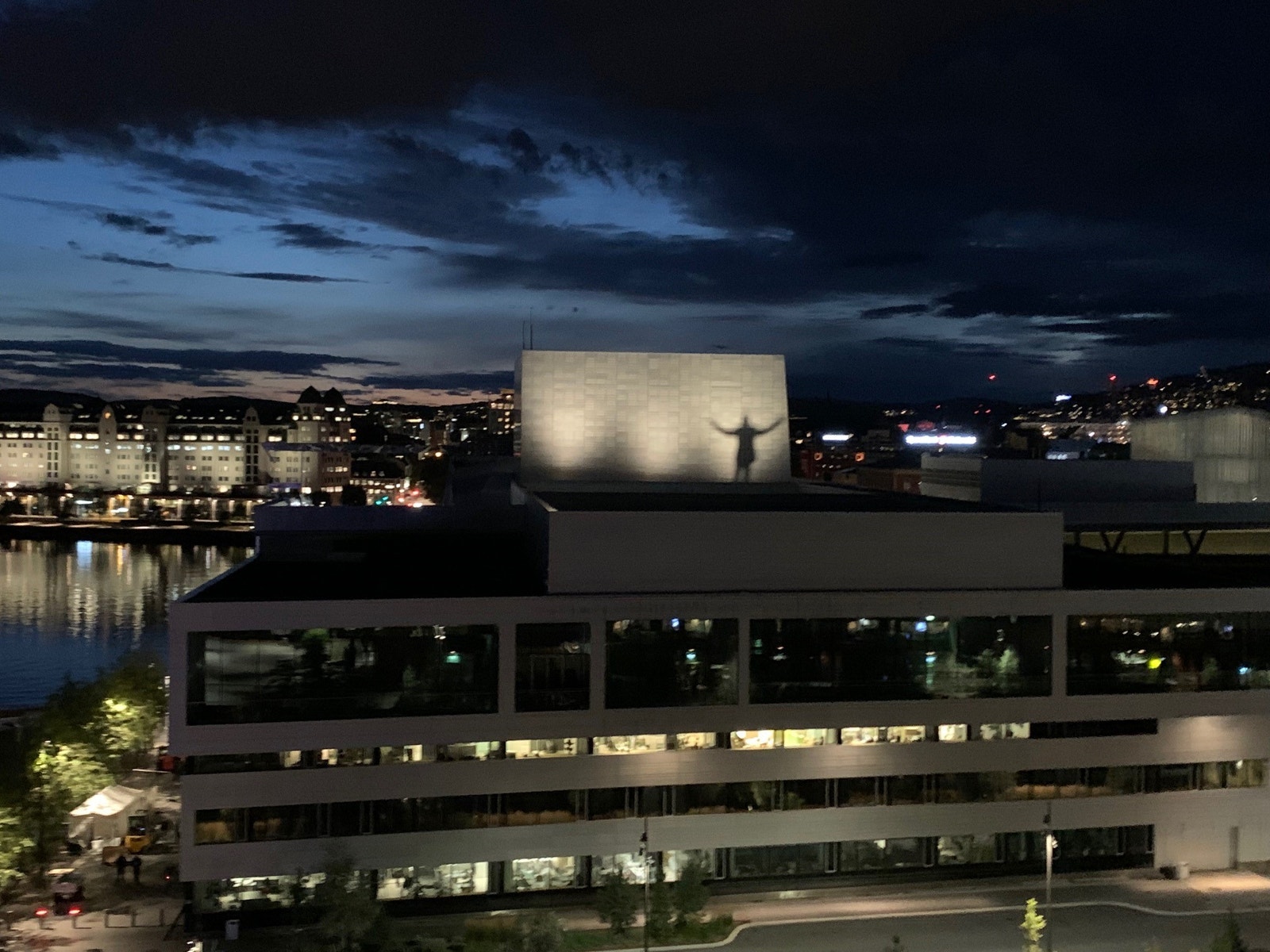 Utsikt fra felles takterrasse (8 etg) Galleribilde