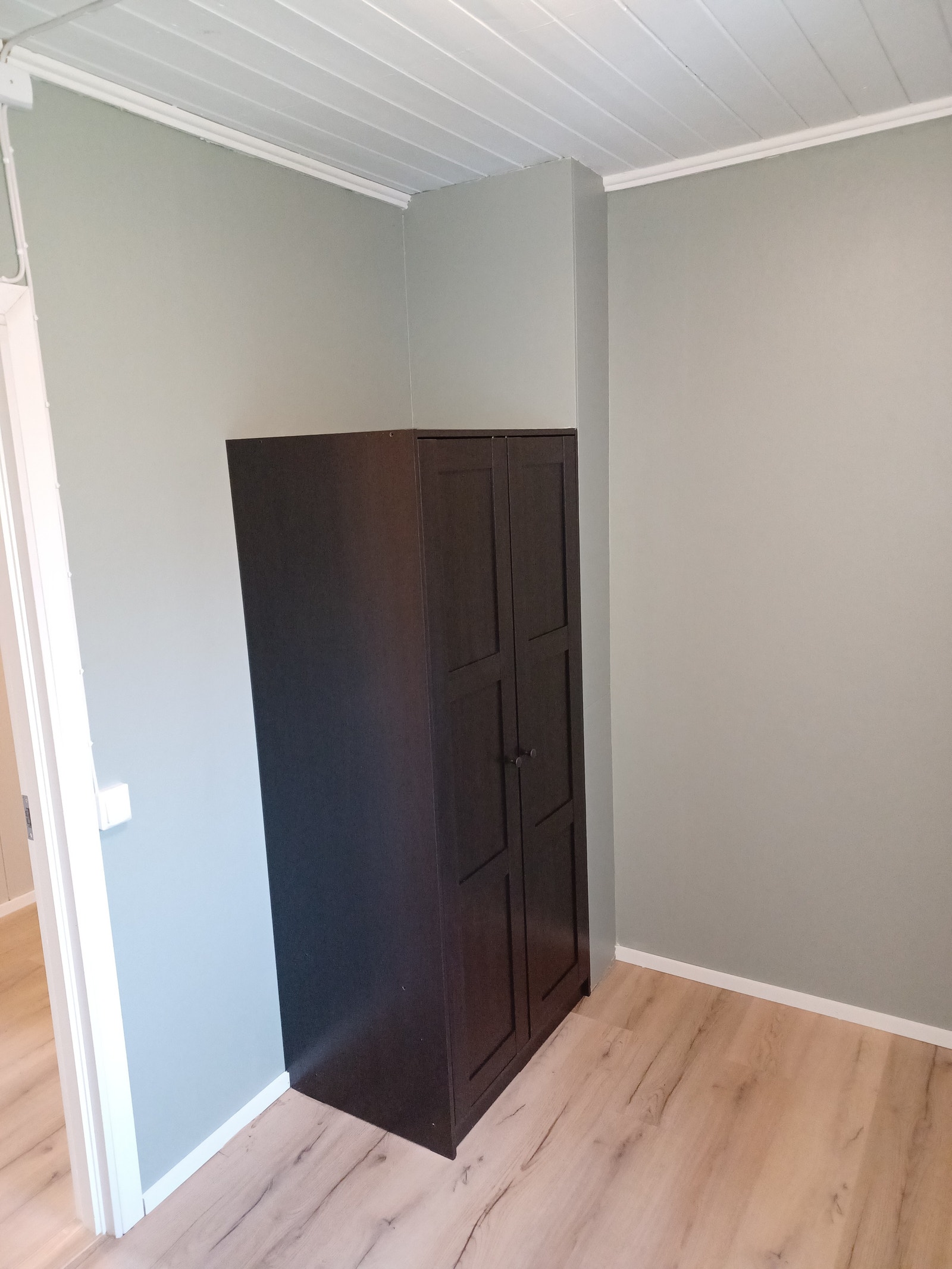 Det minste soverommet (4) med klesskap. Galleribilde