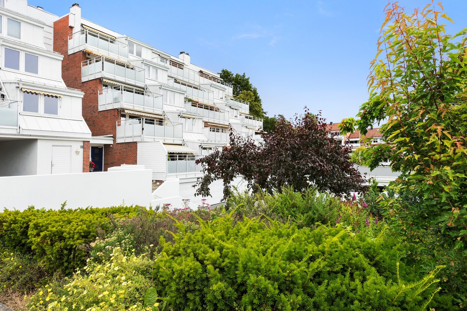 Jernbaneveien 121 Galleribilde