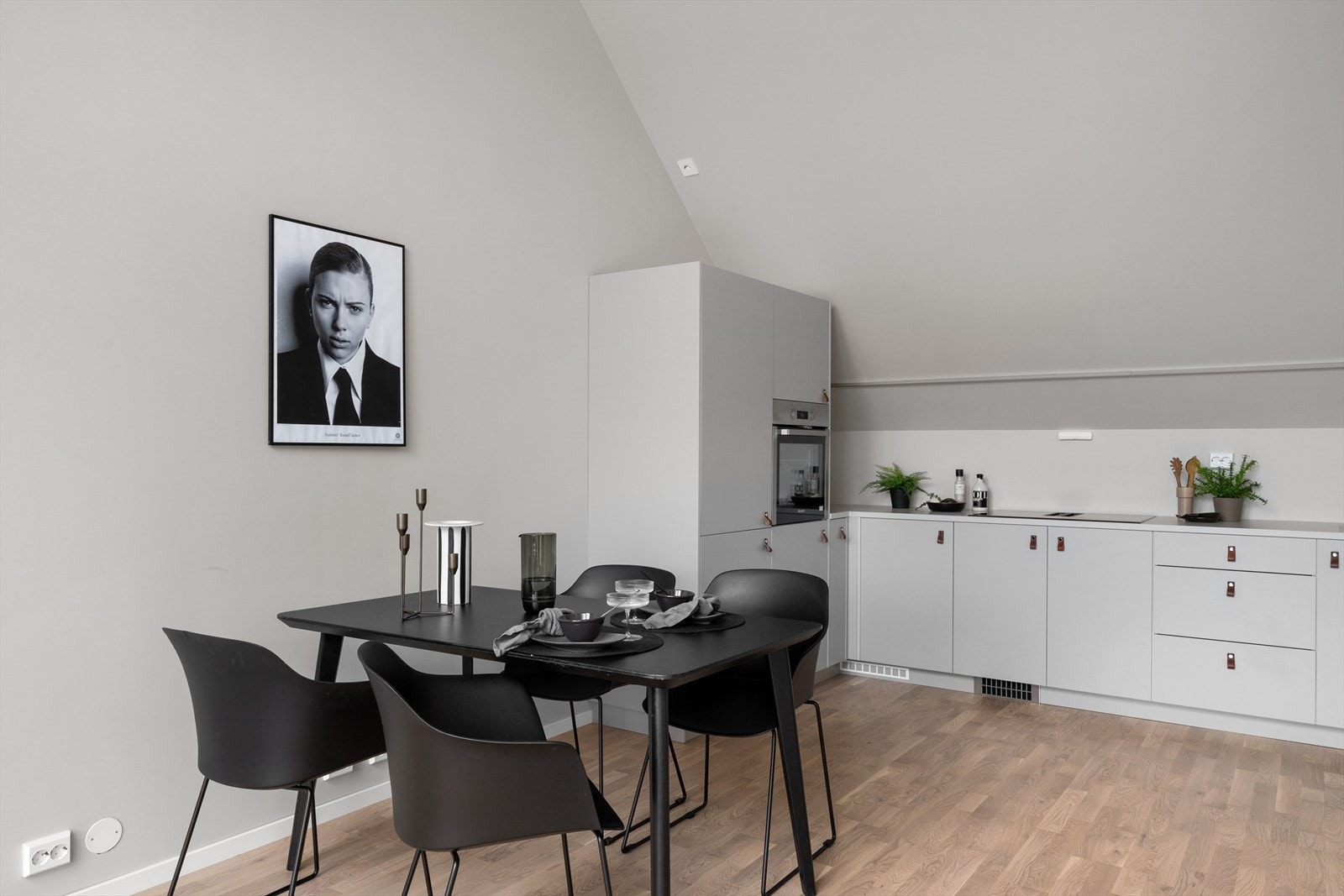 Nytt kjøkken i lekker utførelse Galleribilde