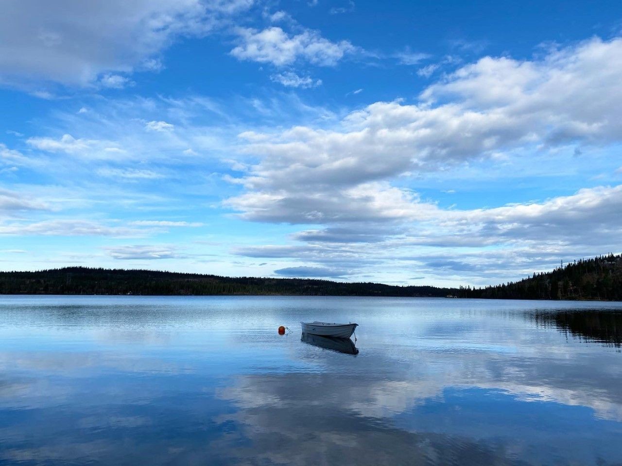 Hersjøen, med mulighet for båtnaust. Galleribilde