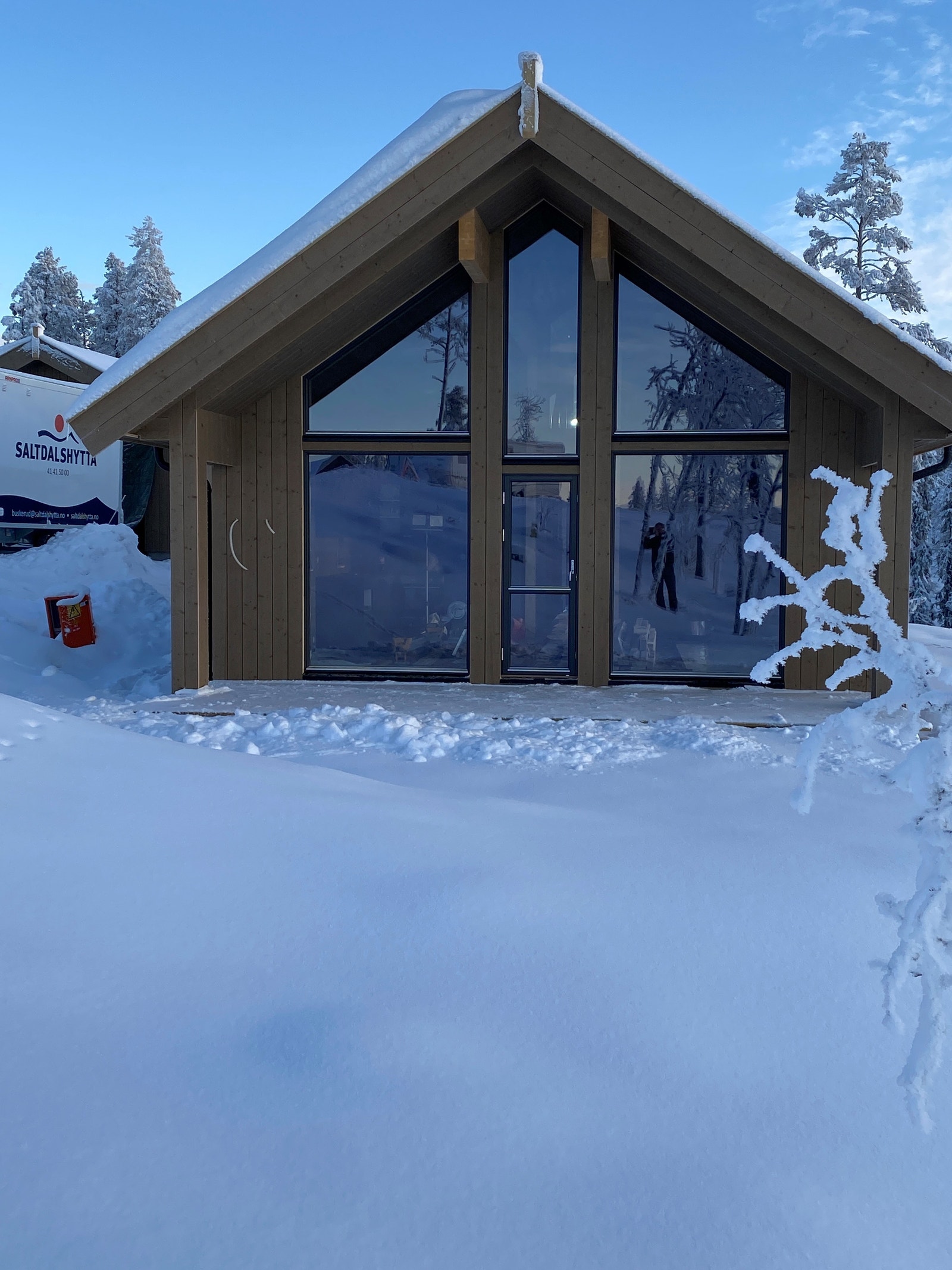 Bilde av tilsvarende hytte, illustrasjonbilde Galleribilde