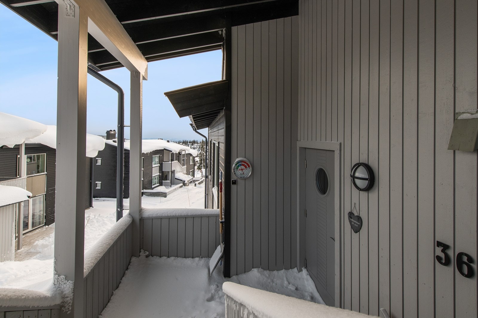 Overbygget inngangsparti. Galleribilde