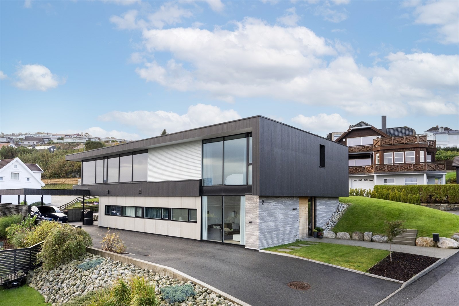 Linjelekkert, innbydende og moderne Galleribilde