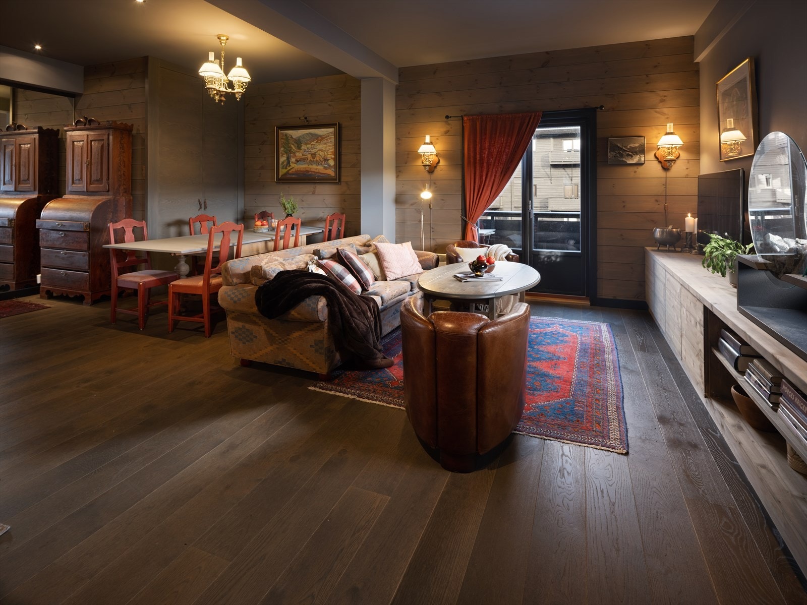 Leilighet som består av to tidligere hotell-rom, godt egent for utleie av deler av leiligheten Galleribilde