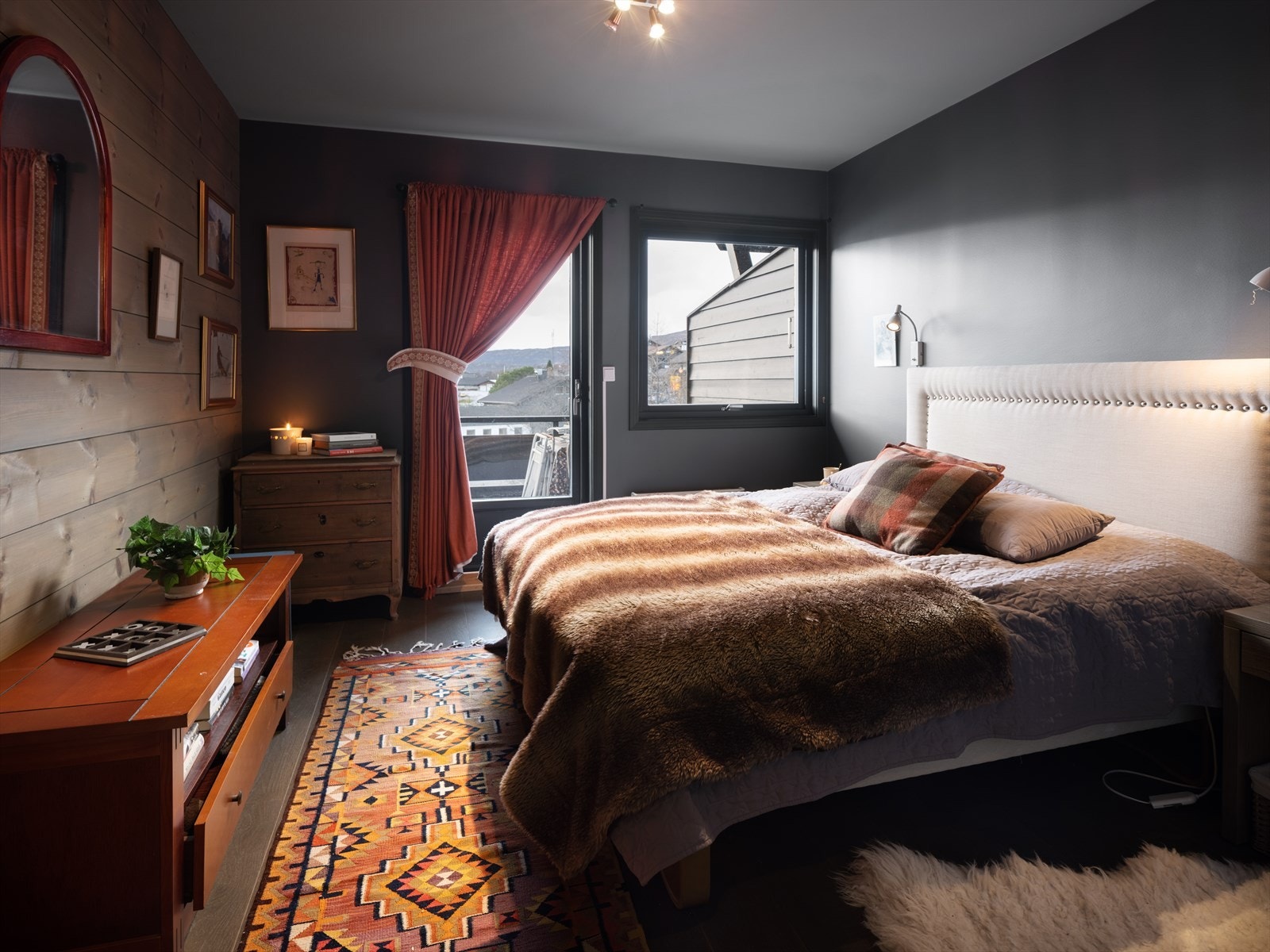 Soverom i hoveddel Galleribilde