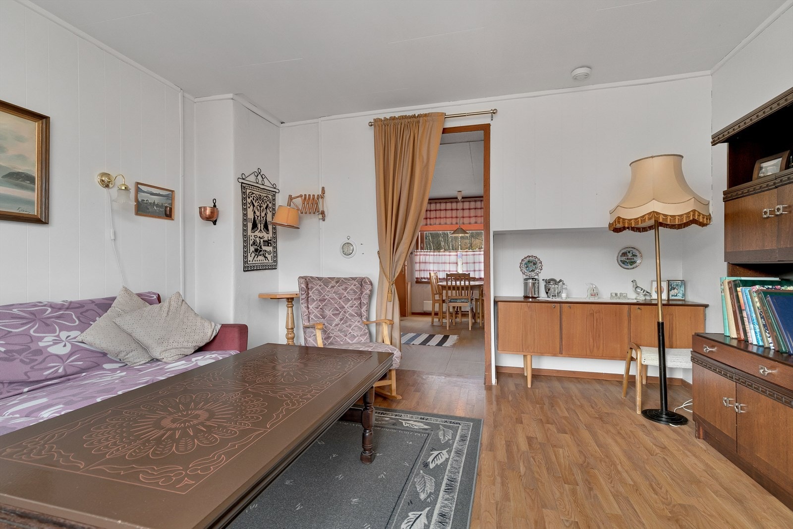 1. etasje - Stue 1 Galleribilde