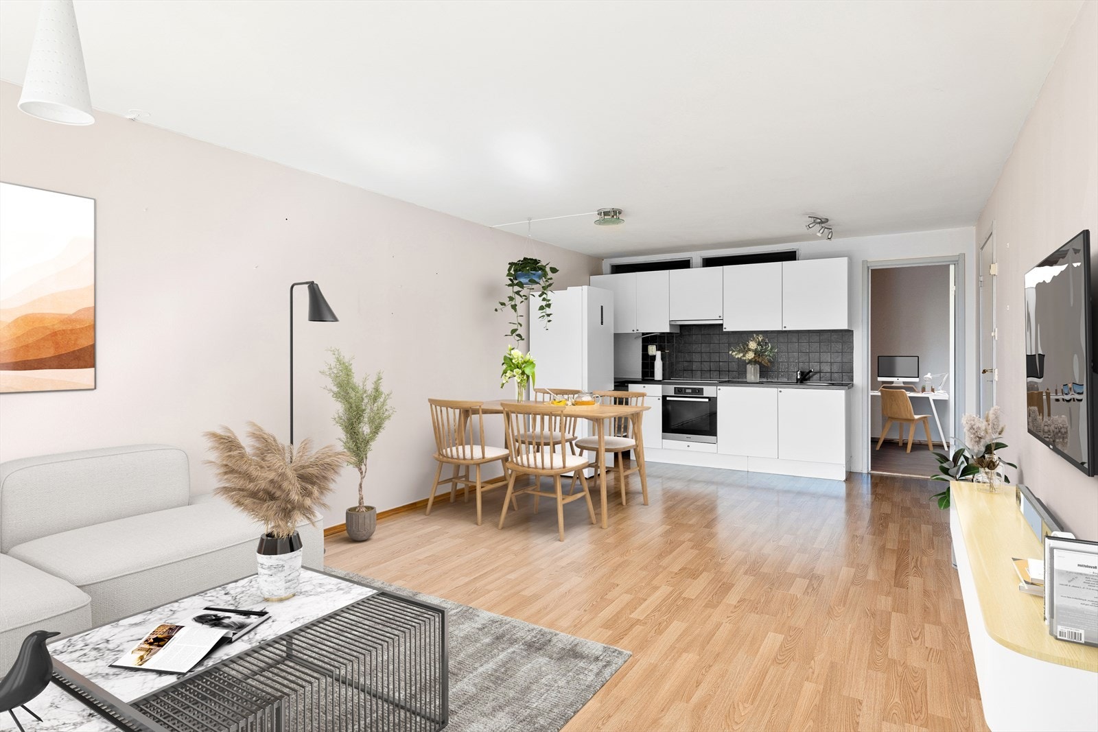 Rommet har en god atmosfære og det er god plass til både sofagruppe, tv-seksjon, spisebord og øvrig møblement (Illustrasjonsbilde) Galleribilde