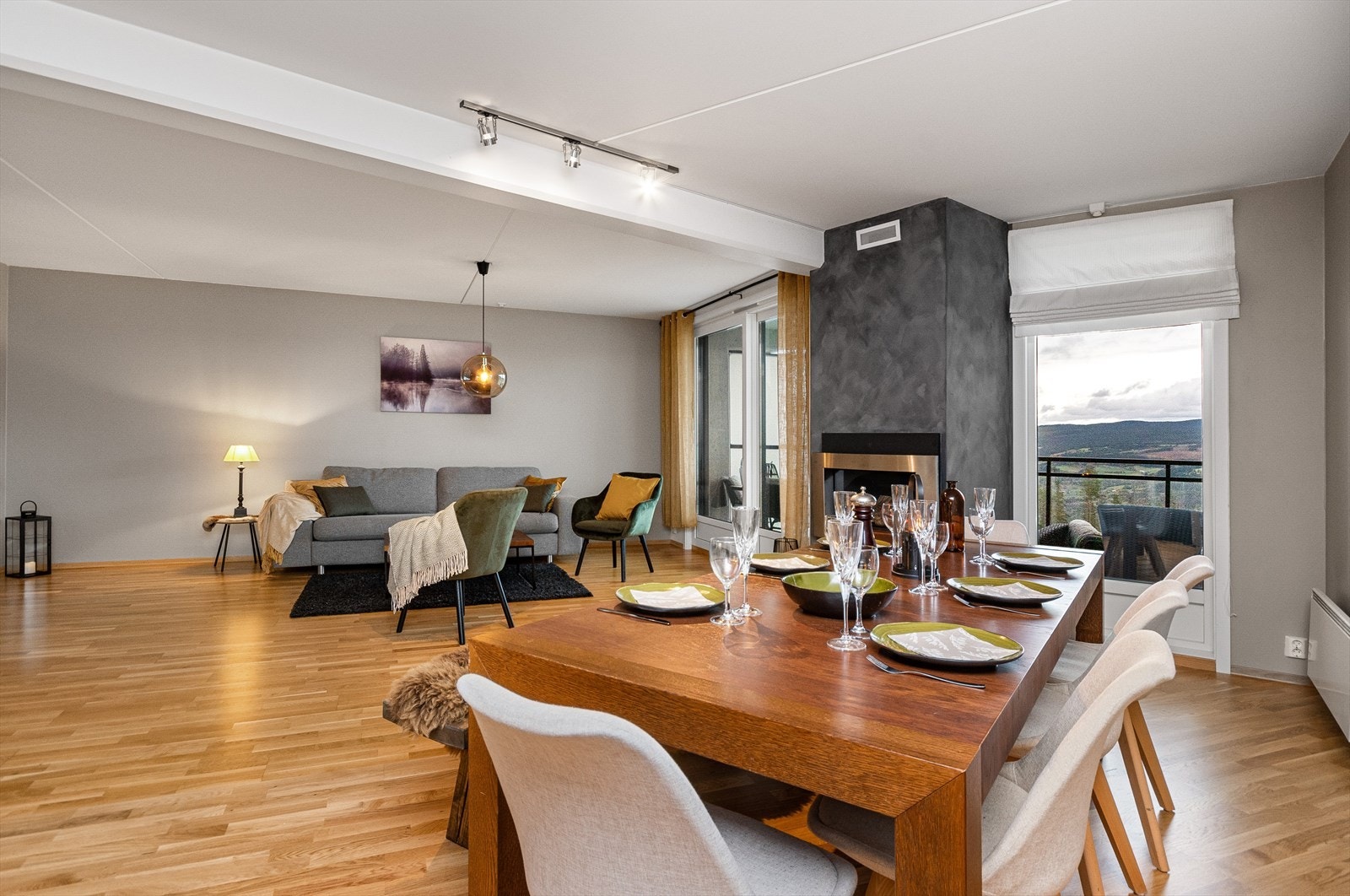 Flott utsikt fra spisestue Galleribilde