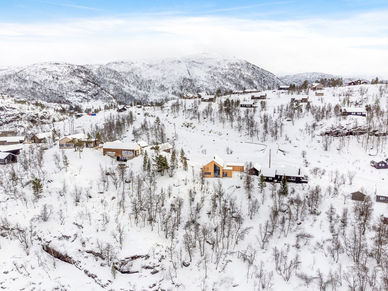 Hytta ligger fint til et av Sirdals mest etterspurte områder Galleribilde