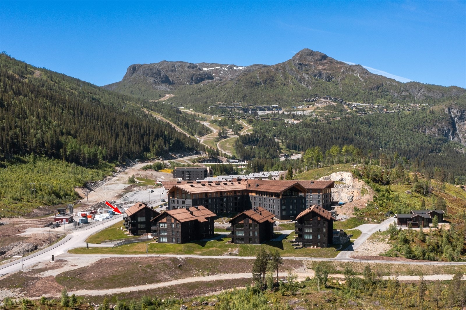 Fyri Resort - "easy living", parker bilen og oppnå alle aktiviteter du ønsker på fjellet til fots eller med ski på bena. Galleribilde