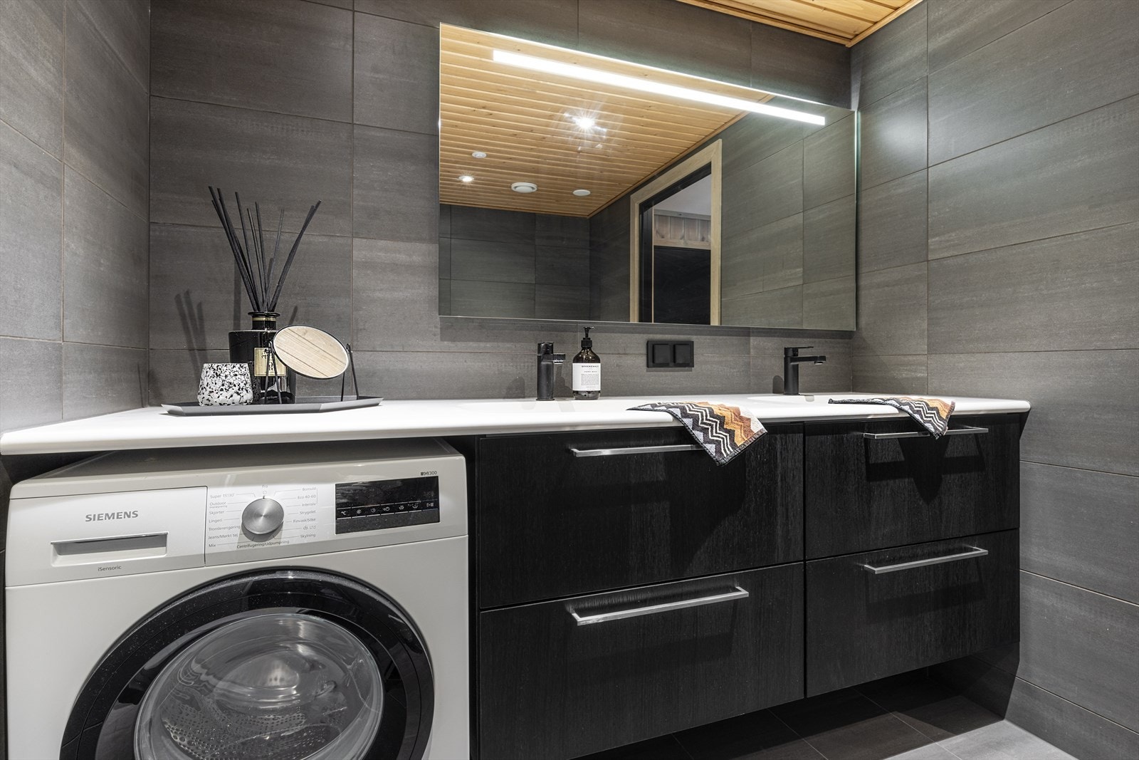 Tidløse, praktiske og kvalitetsrike løsninger. Galleribilde