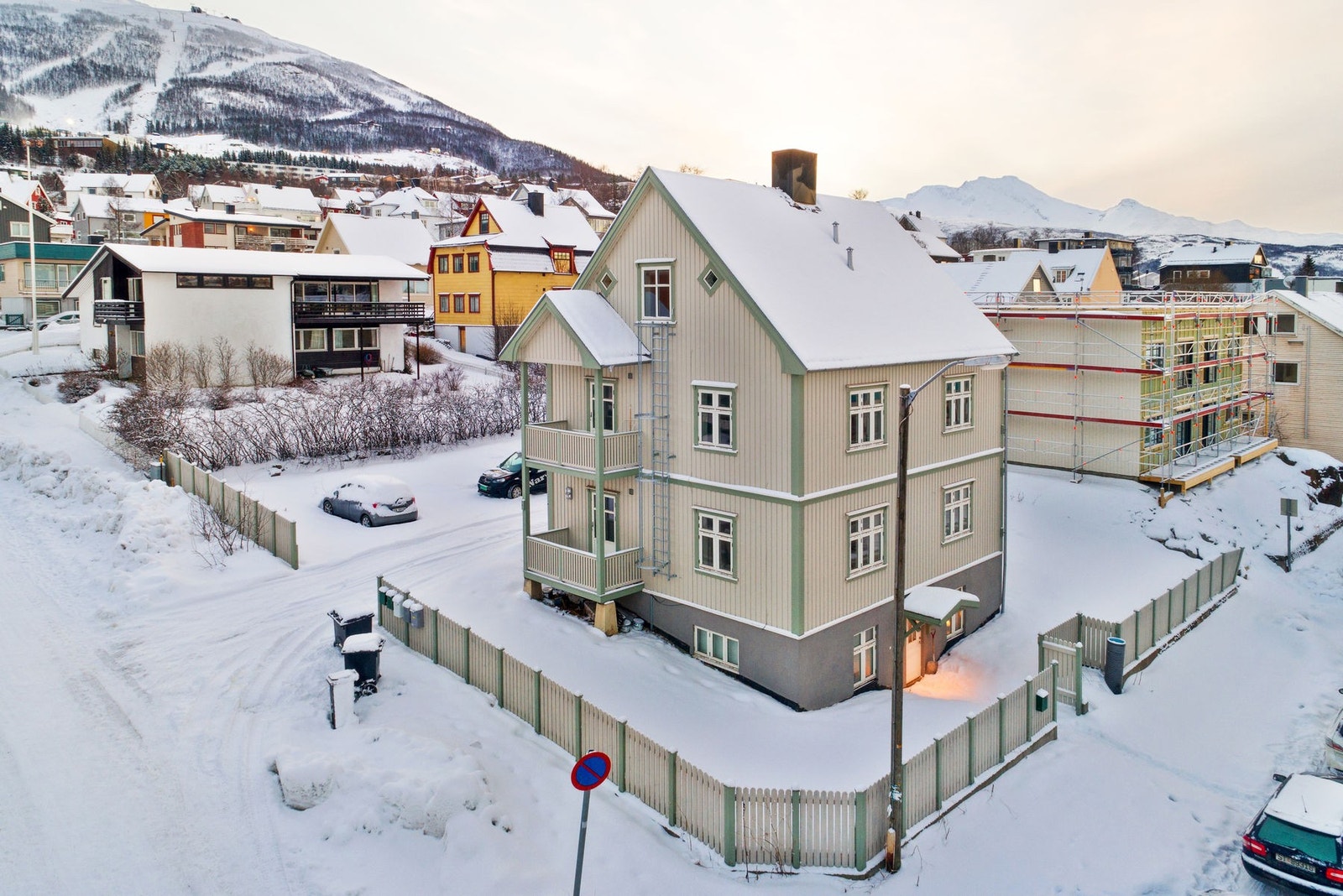 Særdeles sentralt Galleribilde