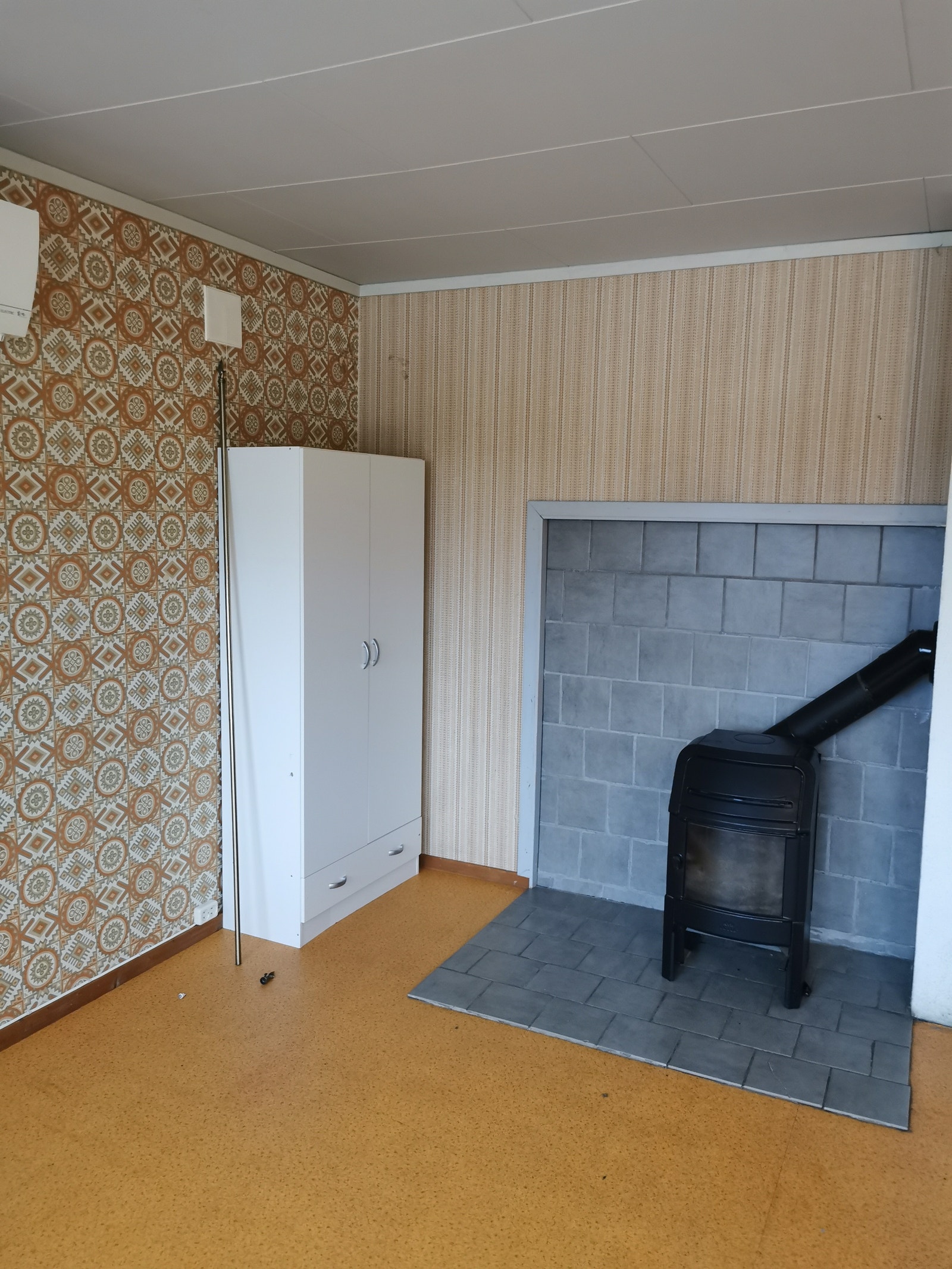 Stue i sokkelleilighet Galleribilde