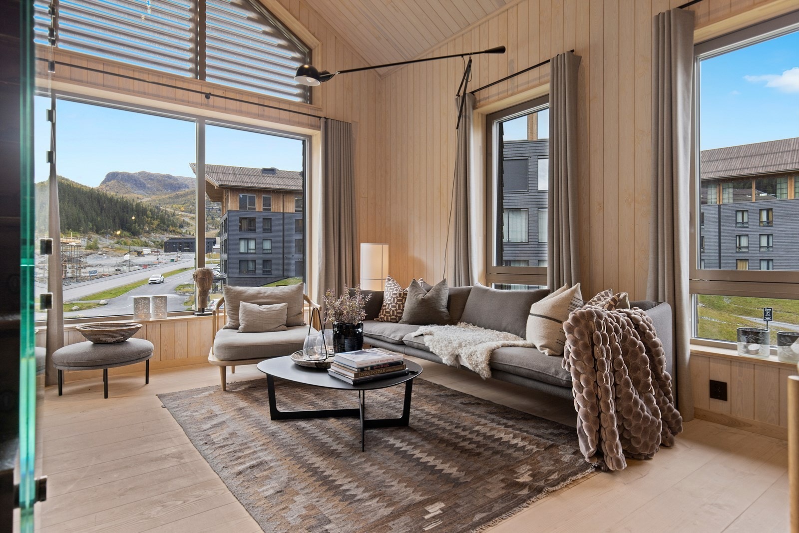 Endeleilighet på toppen med ettertraktet utsikt mot Hemsedal Skisenter. Galleribilde