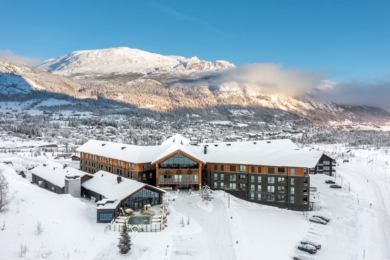 Fyri Resort som nærmeste nabo! Nydelig Resort med restauranter, barer, relaxavdeling og bassenger. Galleribilde