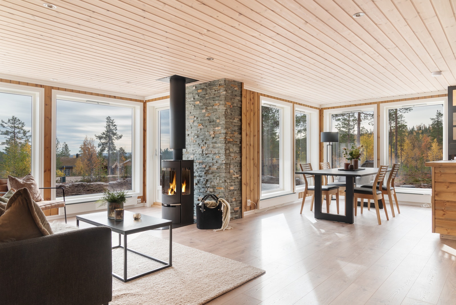 Åpne løsning stue og kjøkken Galleribilde