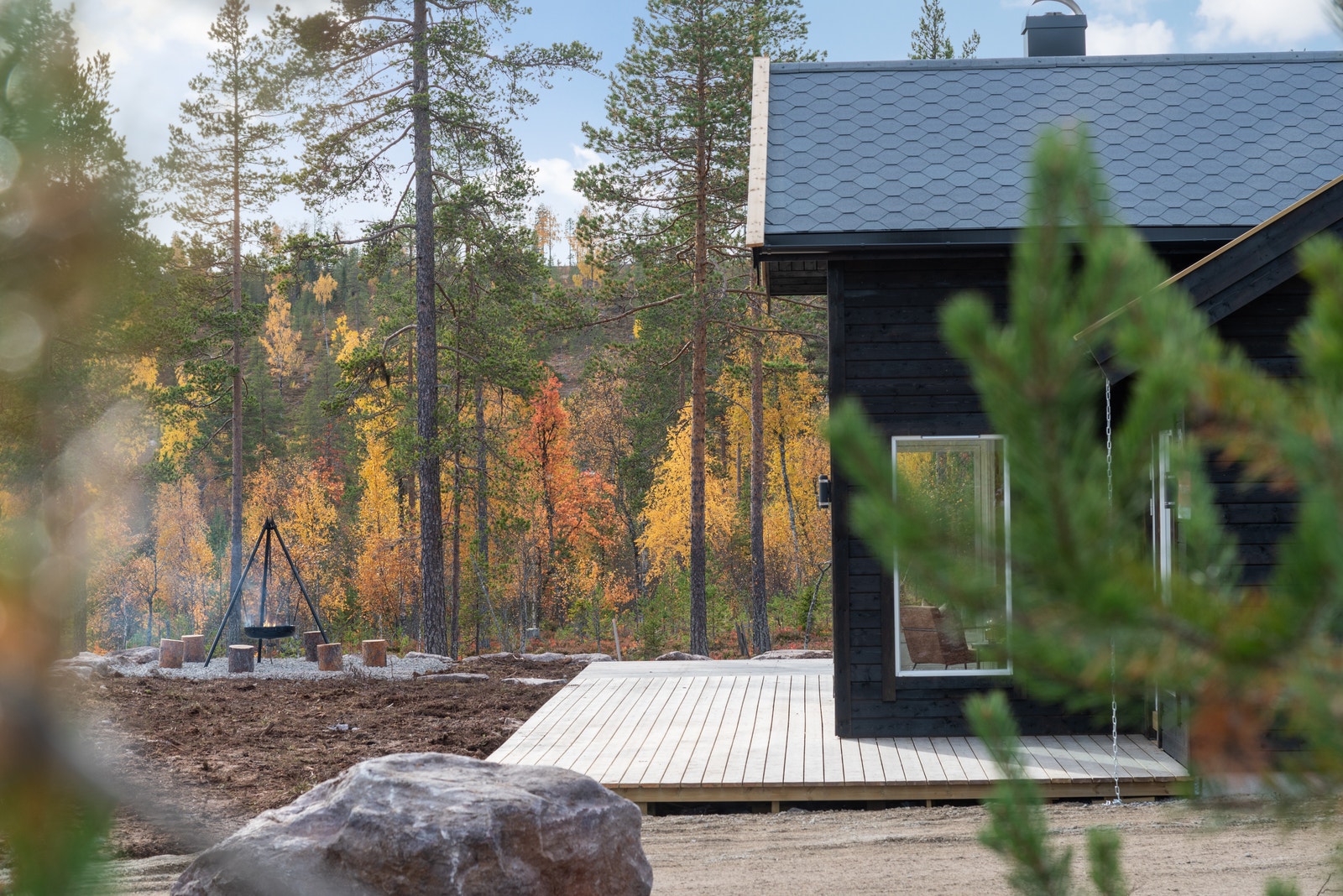 Tilrettelagt uteområde. Frisk luft, hyggelige naboer og bålkos! Galleribilde