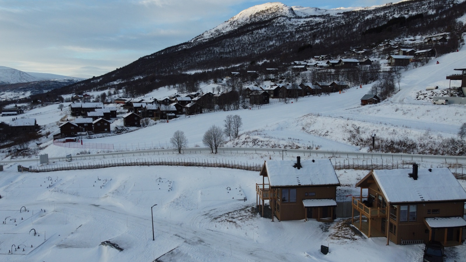 Skibakken ligger rett ved hytta Galleribilde