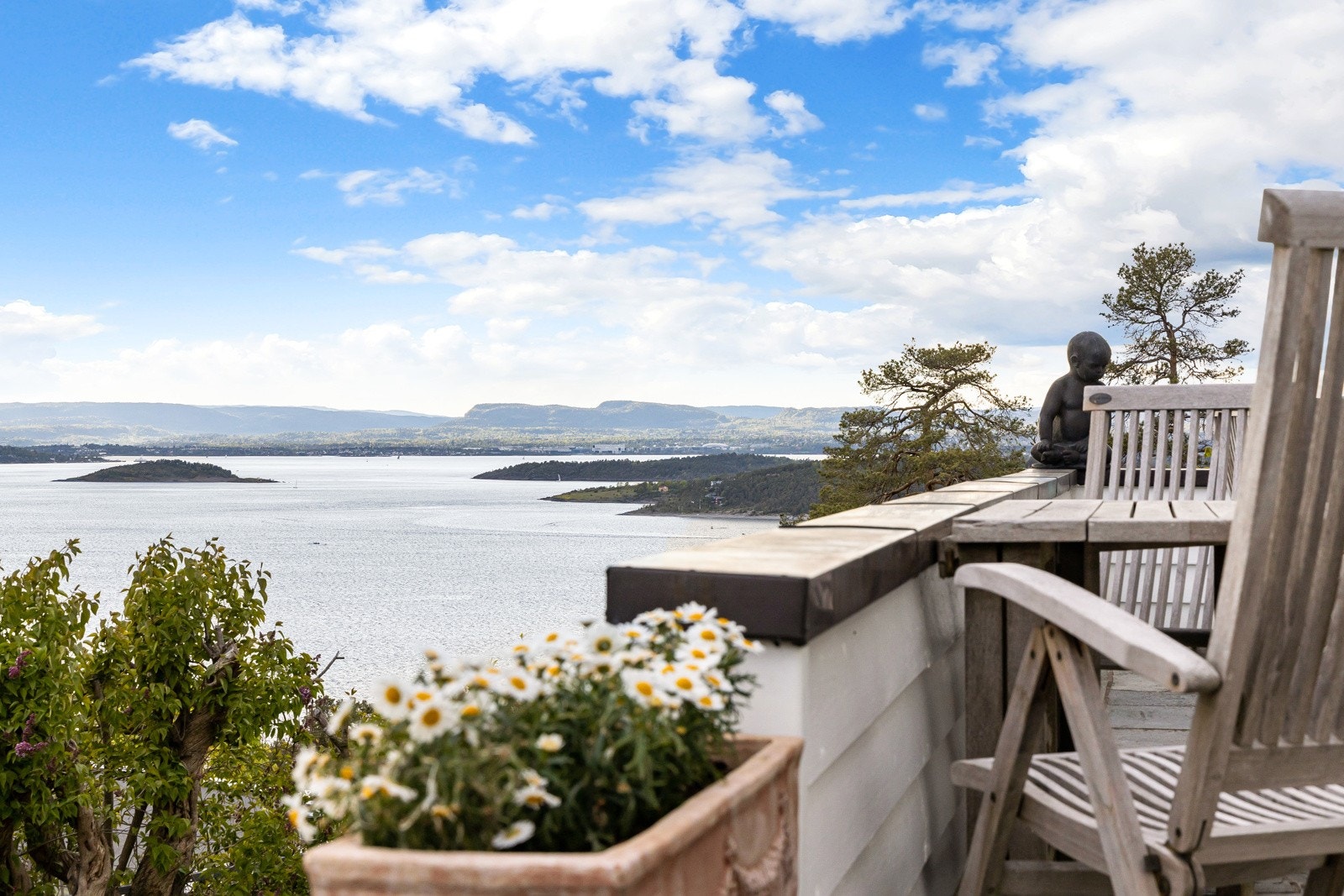 Utsikten fra terrassen Galleribilde