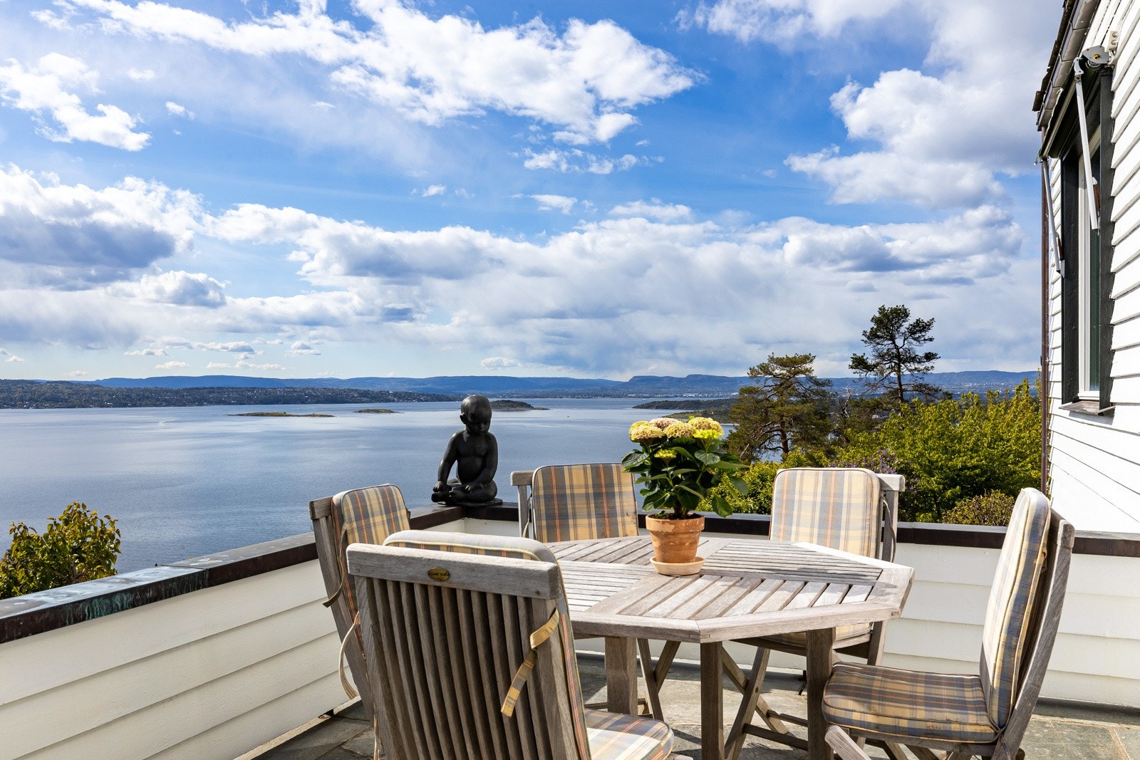 Terrassen med utsikt Galleribilde