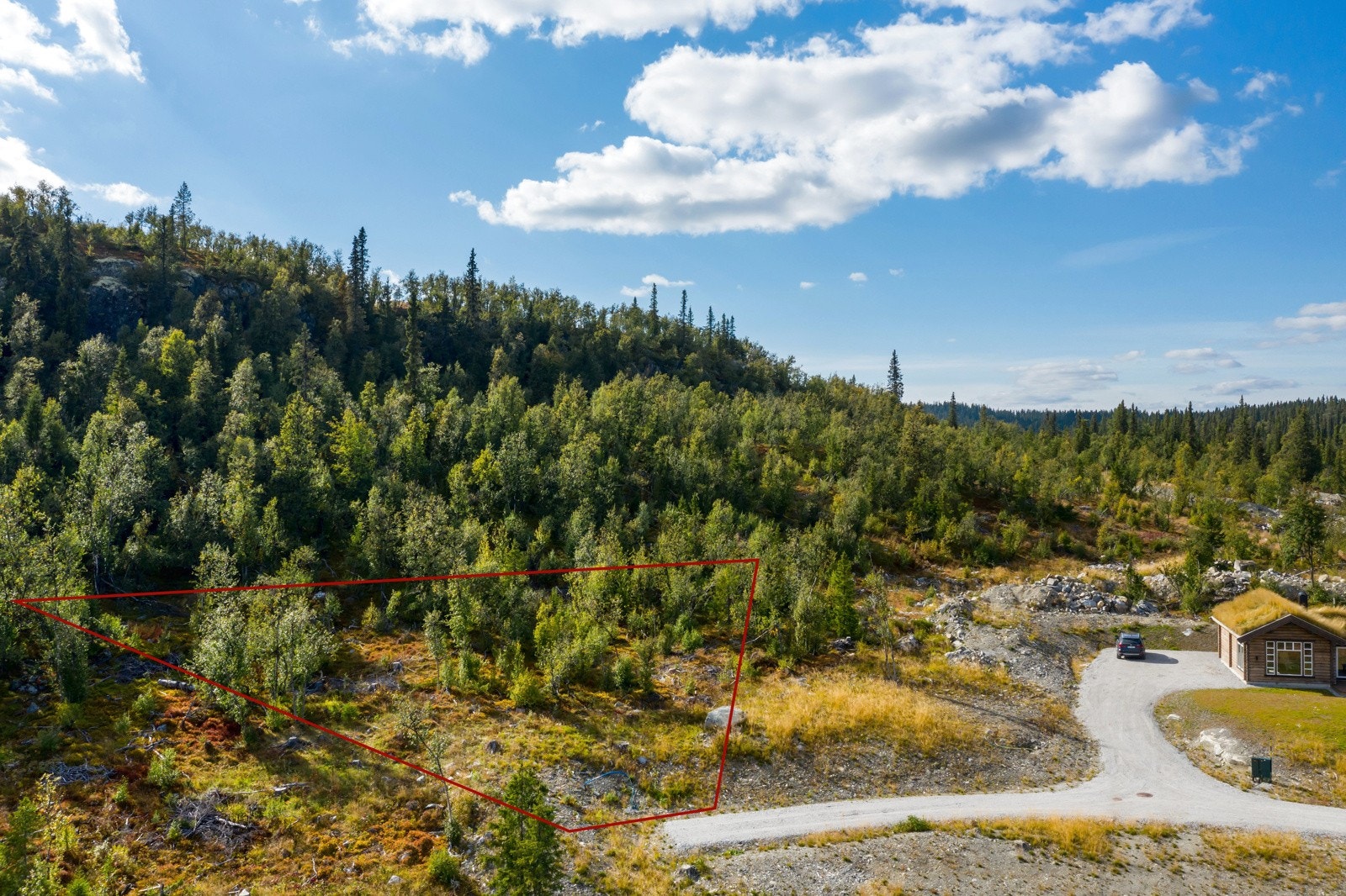 Tomten ligger innerst i blindvei Galleribilde