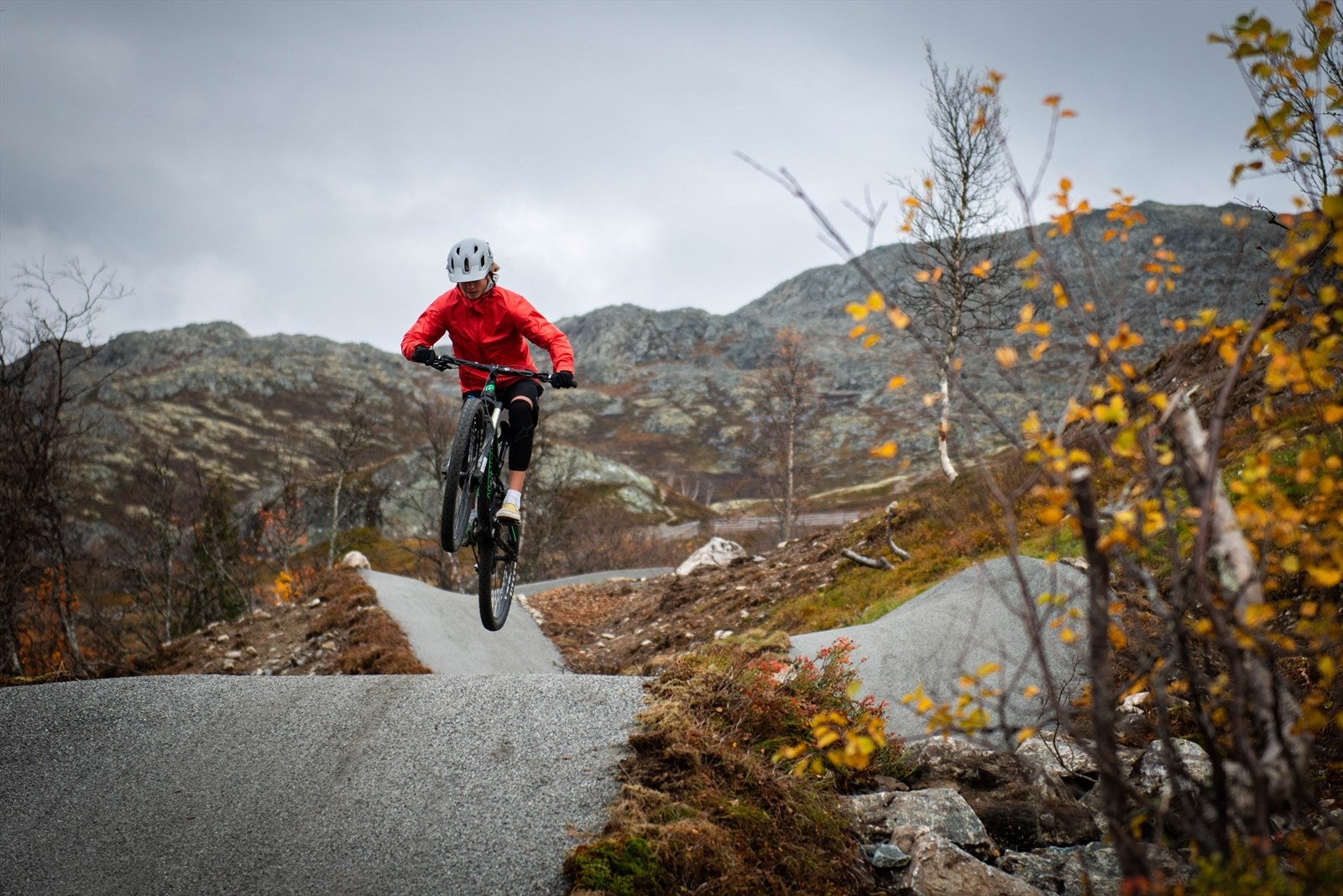 Fritidsleilighet i Fjellandsbyen gir deg enkel tilgang til heftige fjellopplevelser hele året! Foto Magnus Grönberg, Hallingdal Rides. Galleribilde