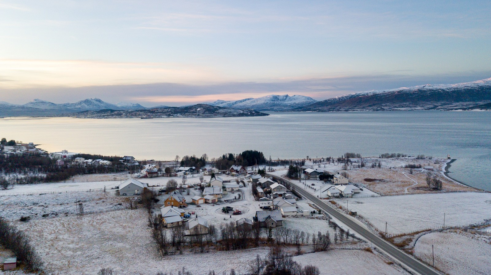 Området er bestående av frittliggende enboliger og er helt perfekt for barnefamilier