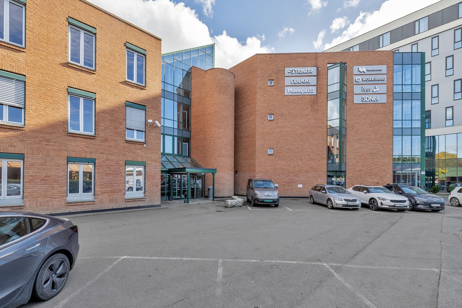 Hovedinngang Galleribilde