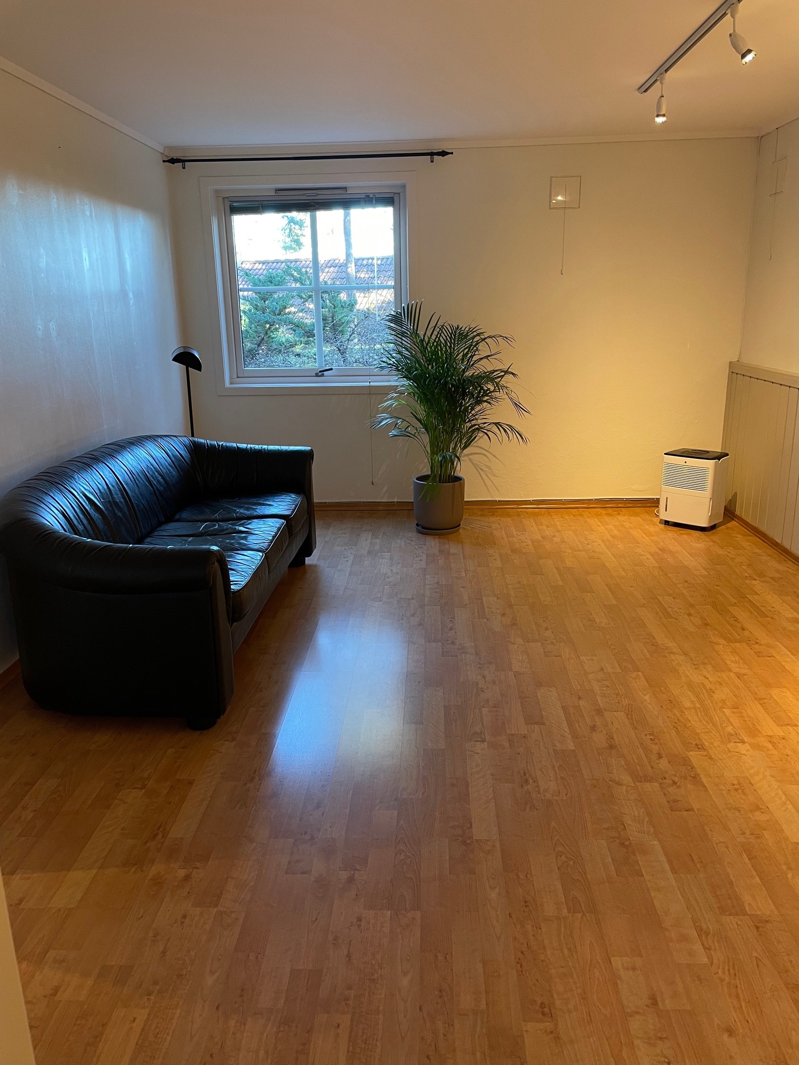 stue uten sofa Galleribilde