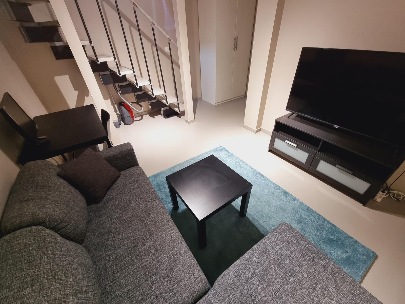 Bildet av kjellerstue. Idag er dette en del av boligen, men det blir endret. Dette rommet flyttes opp. Galleribilde