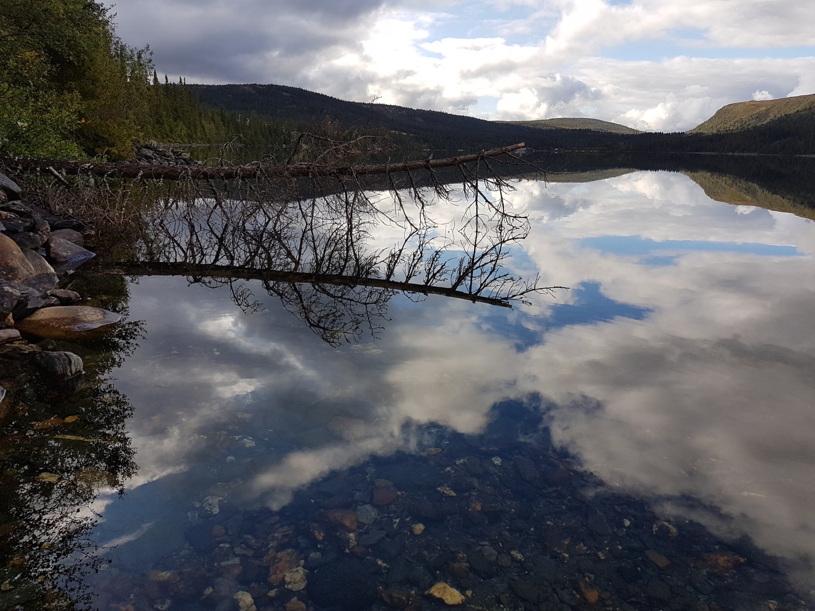 Stemningsbilde fra Gålåvatnet Galleribilde