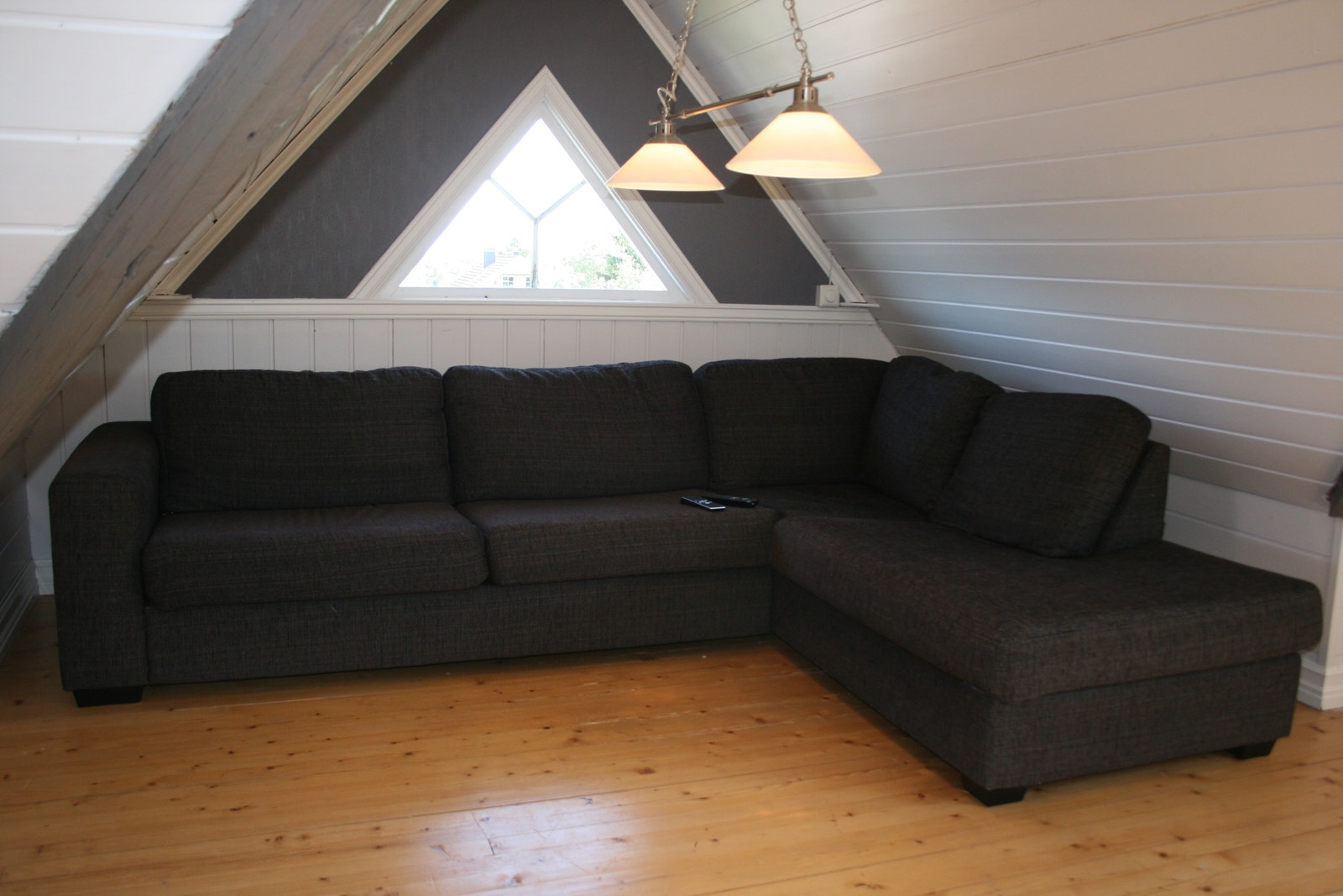 Loftstue Galleribilde